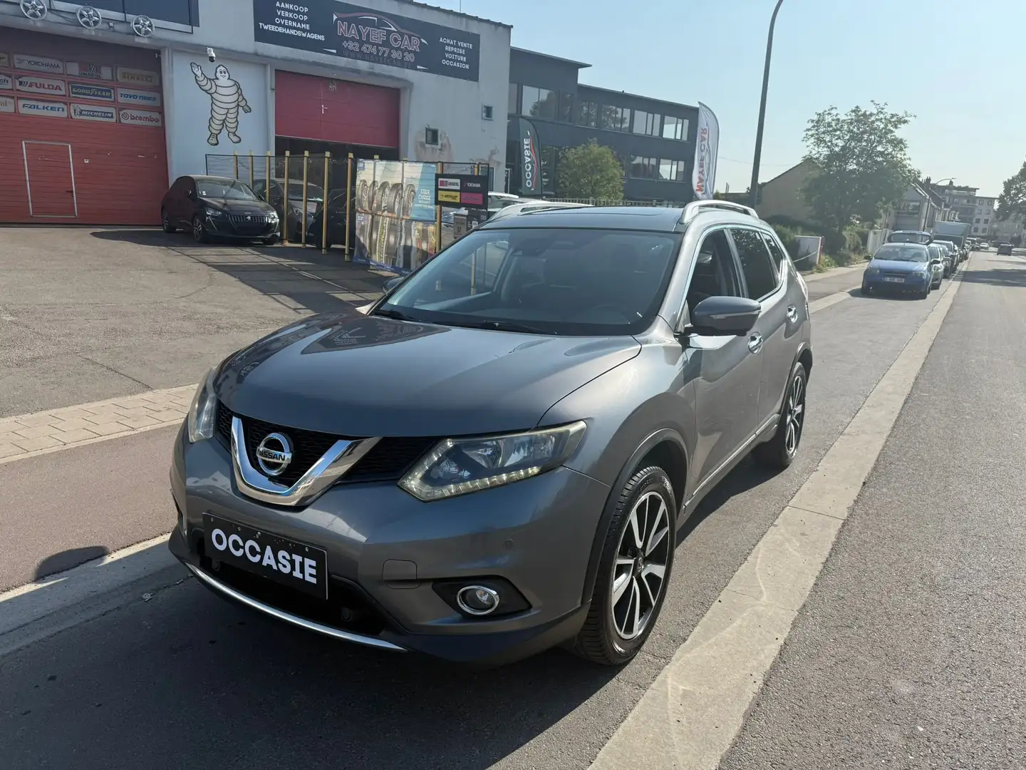 Nissan X-Trail 1.6 dCi 2WD Acenta automatique Grijs - 1