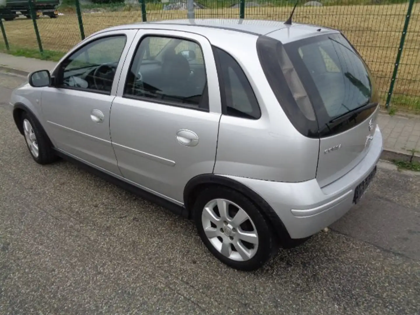 Opel Corsa Corsa 1.2 16V Edition Alu Klimatronik Tuv Au Neu Silber - 2