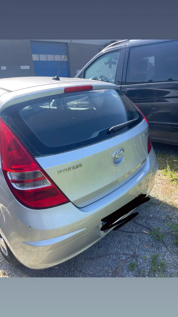 Hyundai i30 1.6 CRDi Style EXPORT !!! - 1