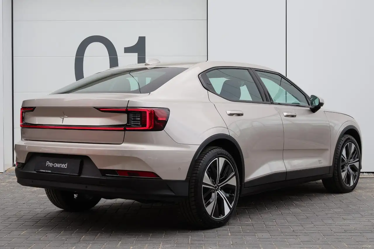 Polestar 2 2023