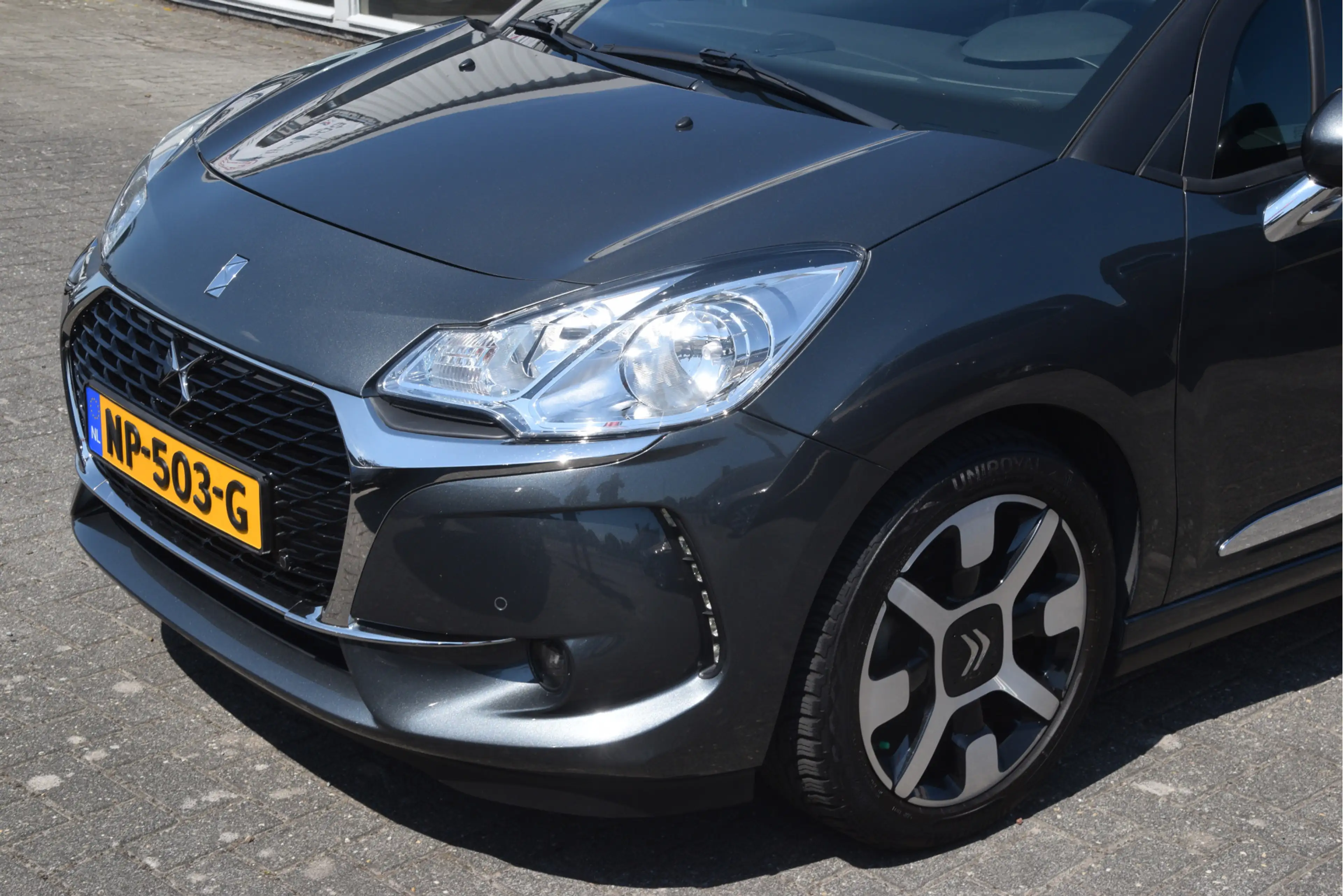 DS Automobiles DS 3 1.2 PureTech So Chic Navi | LMV | Clima | PDC | Bl — photo 32