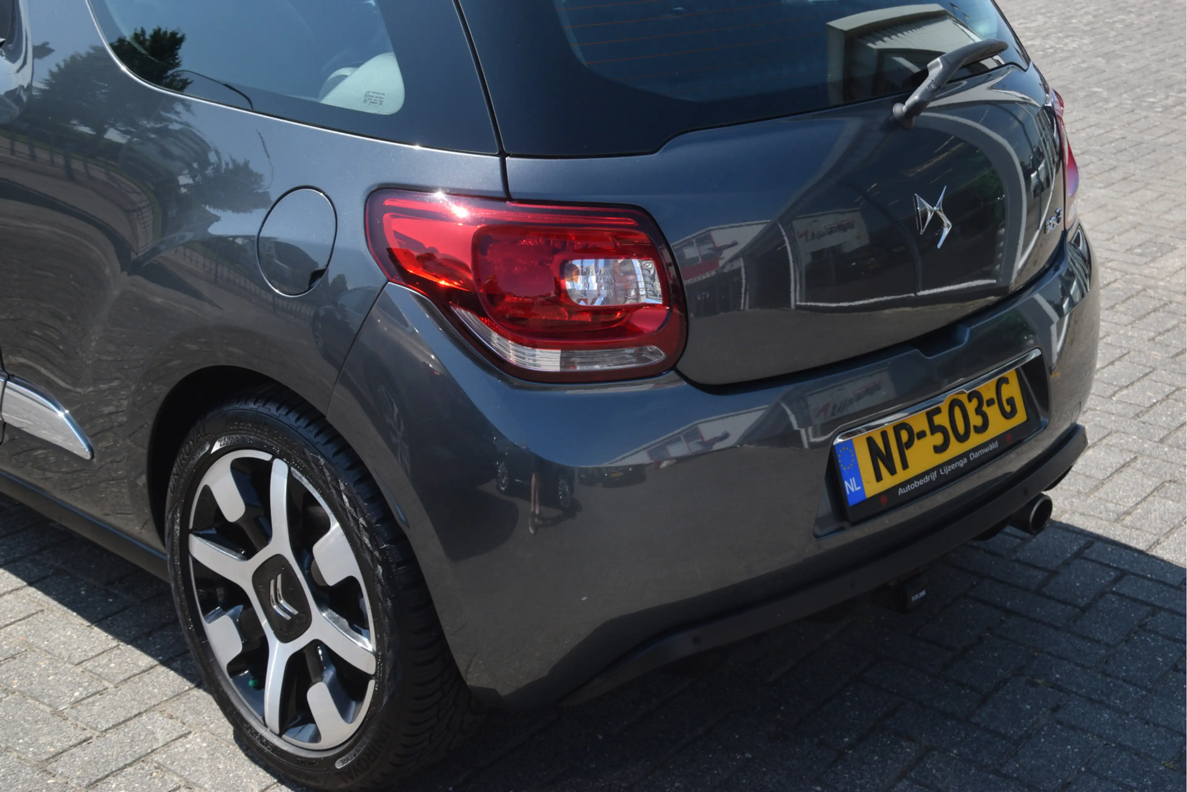 DS Automobiles DS 3 1.2 PureTech So Chic Navi | LMV | Clima | PDC | Bl — photo 36