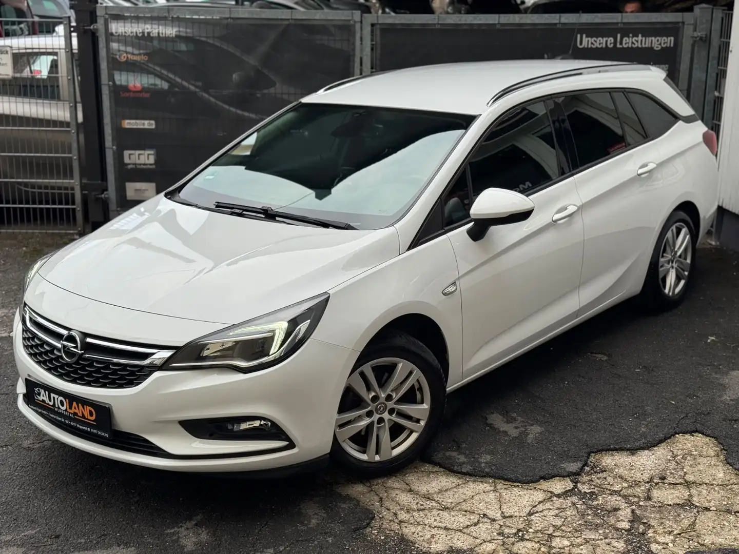 Opel Astra K SportsTourerActive*1.4l*Nur90TKM*AHK*Klim Blanc - 2