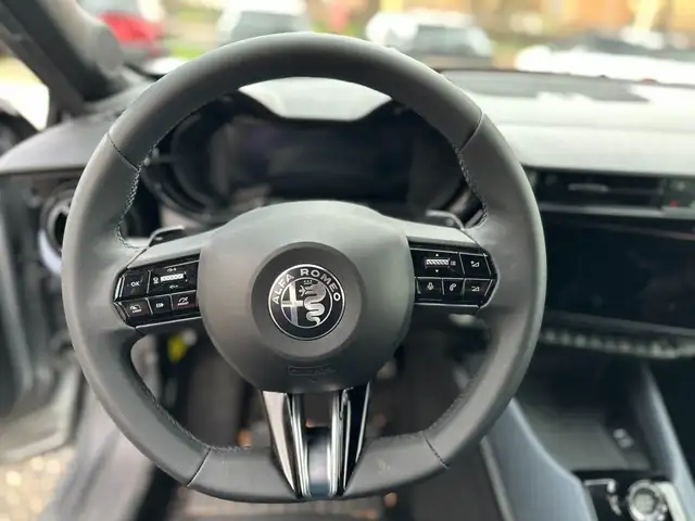 Alfa Romeo Junior view 12