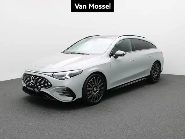 Mercedes-Benz CLA 350 Shooting Brake 4MATIC AMG Line + LEDER + SUPERSCRE
