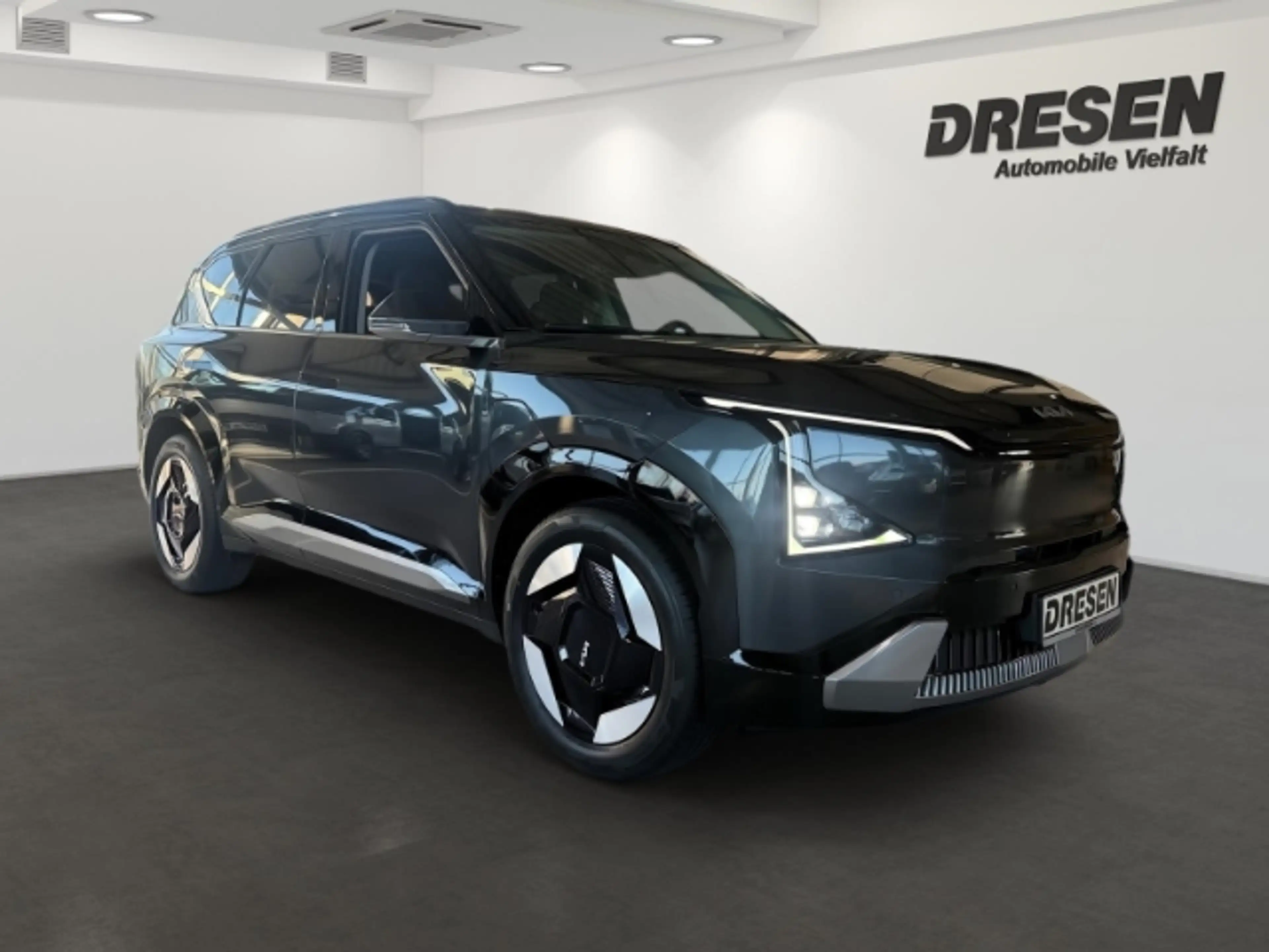 Kia EV5 Earth 81,4 kWh KAMERA,CARPLAY,SITZHZG,DAB,LED — photo 2