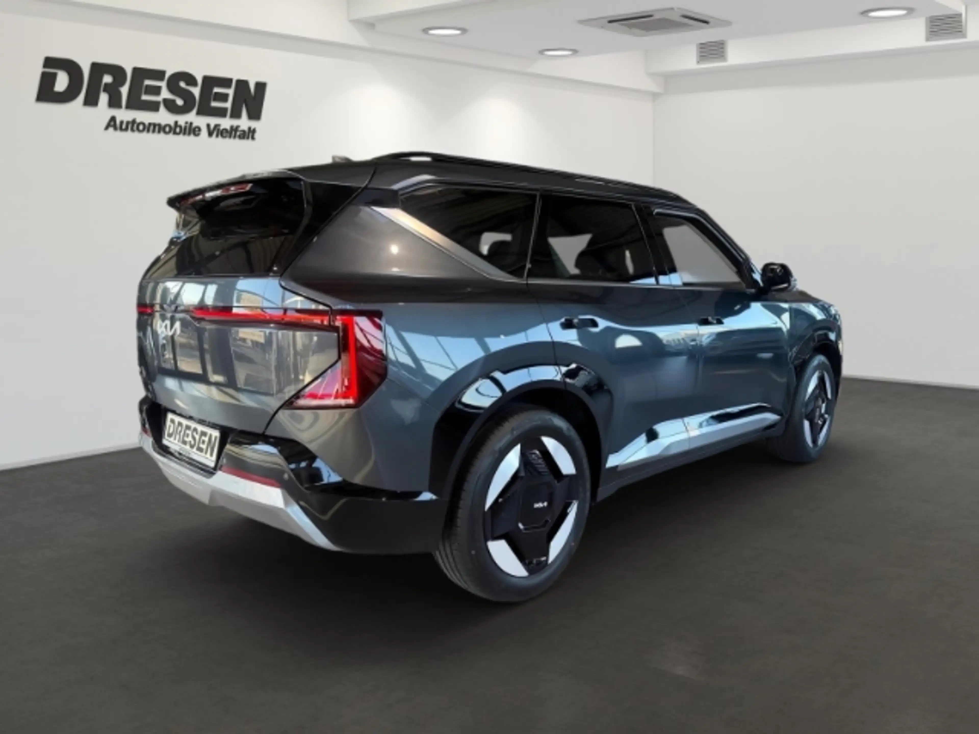 Kia EV5 Earth 81,4 kWh KAMERA,CARPLAY,SITZHZG,DAB,LED — photo 3