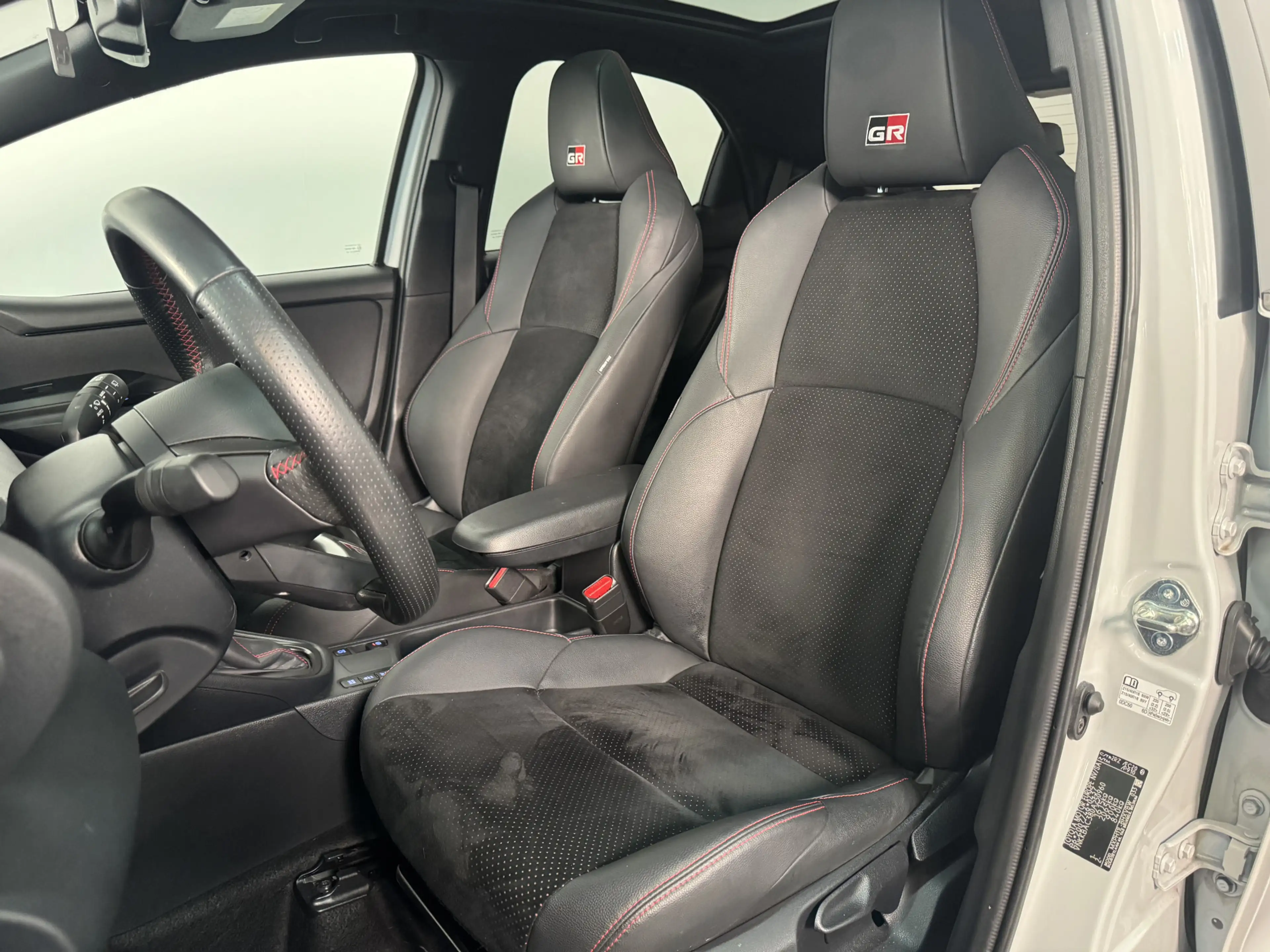 Toyota Yaris 1.5 Hybrid GR Sport Limited | Panoramadak | Headli — photo 7