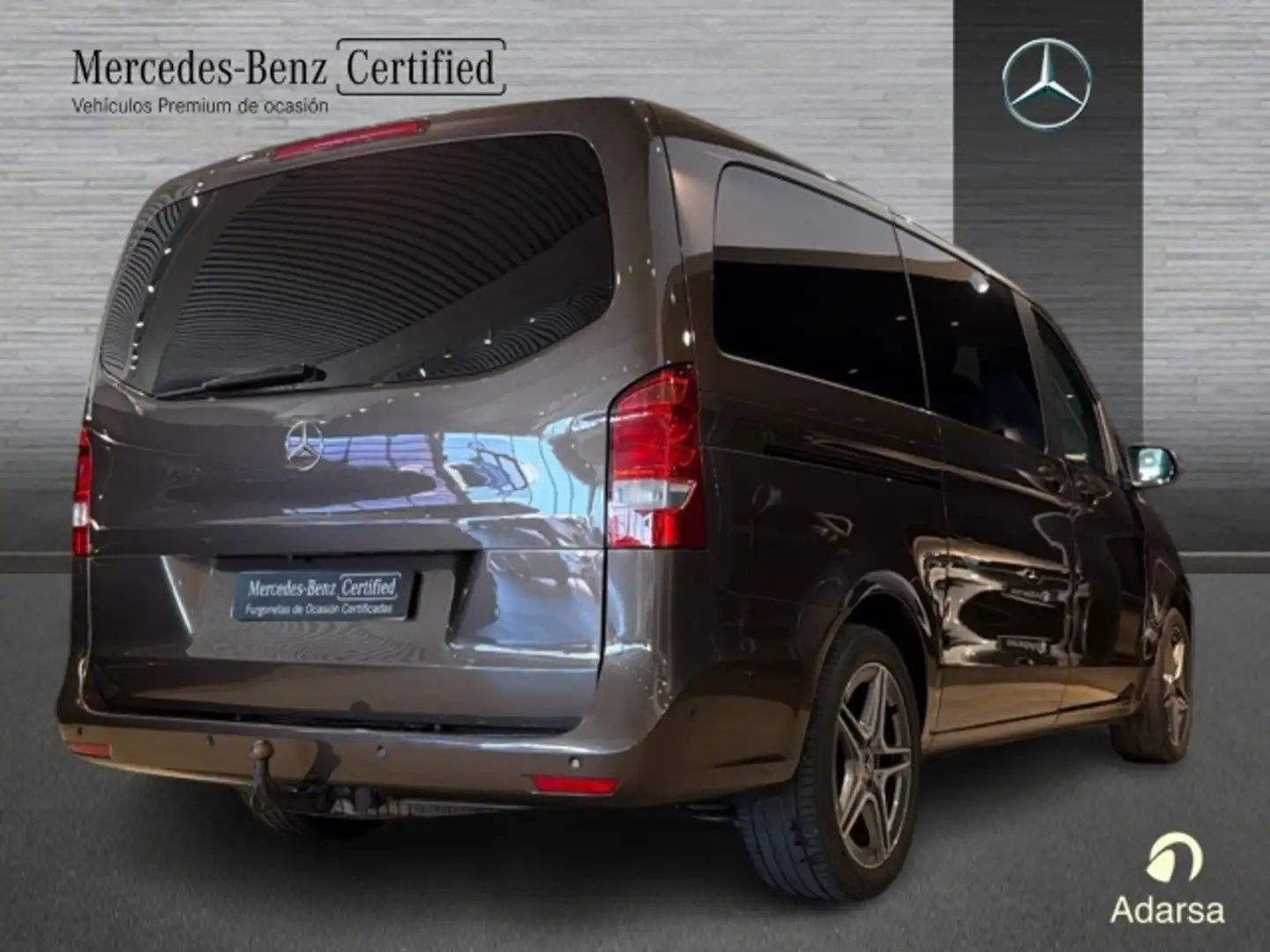 Mercedes-Benz V 220 220d Largo 7G Tronic Marrón - 2