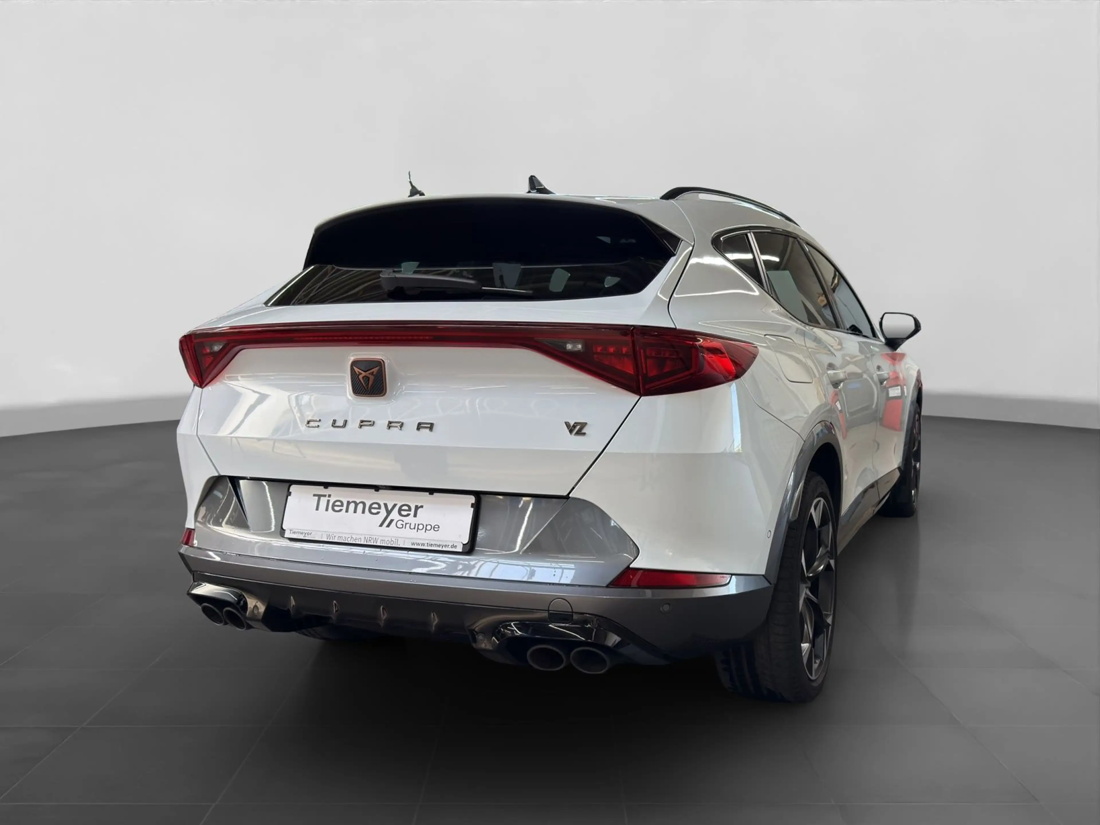 CUPRA Formentor 2.0 TSI DSG VZ PANO eKLAPPE Beats — photo 3