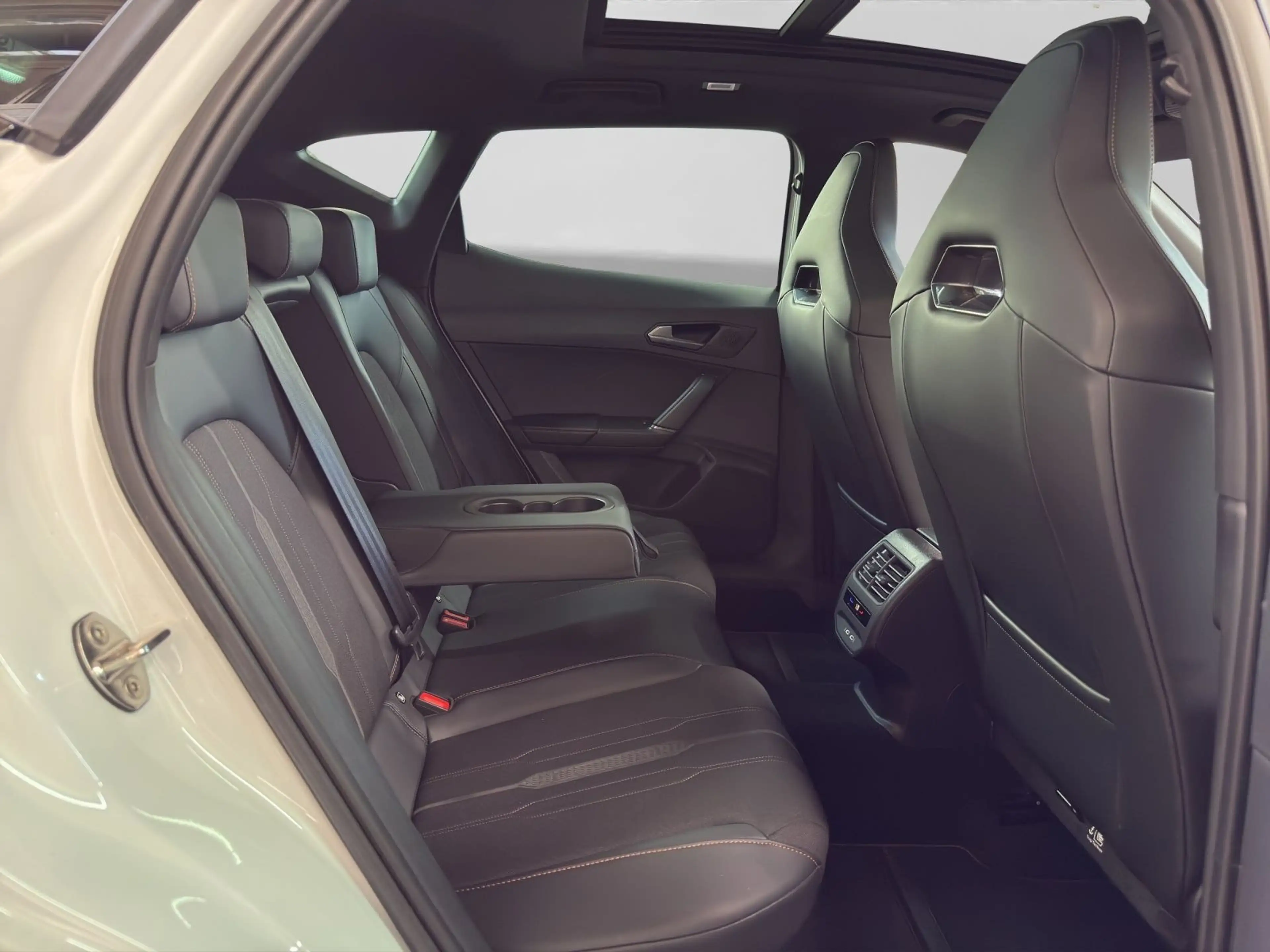 CUPRA Formentor 2.0 TSI DSG VZ PANO eKLAPPE Beats — photo 6