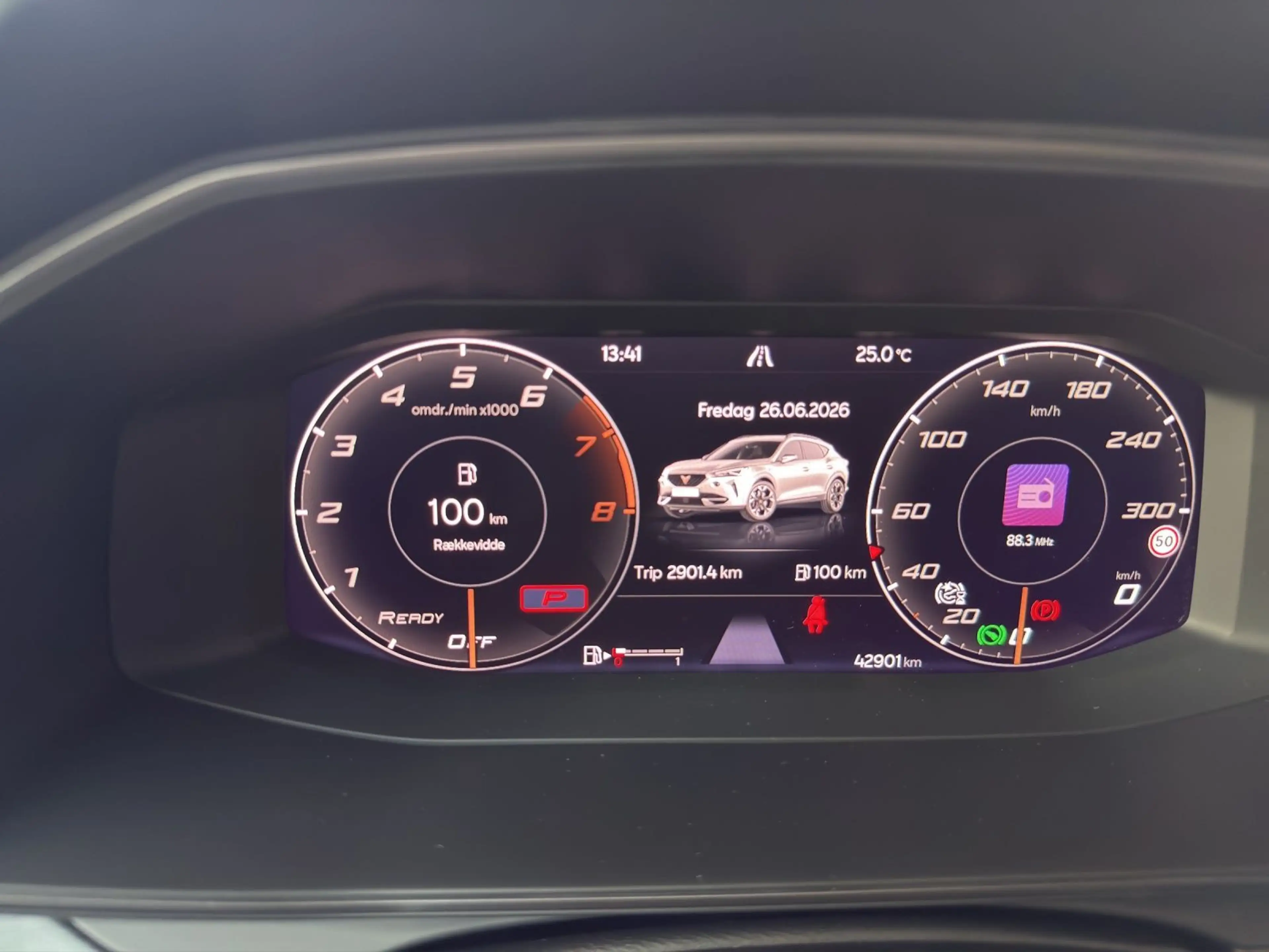 CUPRA Formentor 2.0 TSI DSG VZ PANO eKLAPPE Beats — photo 10