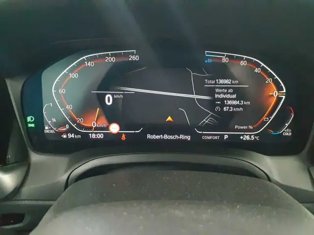 BMW 3 Series view 11