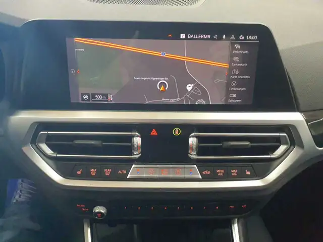 BMW 3 Series view 12