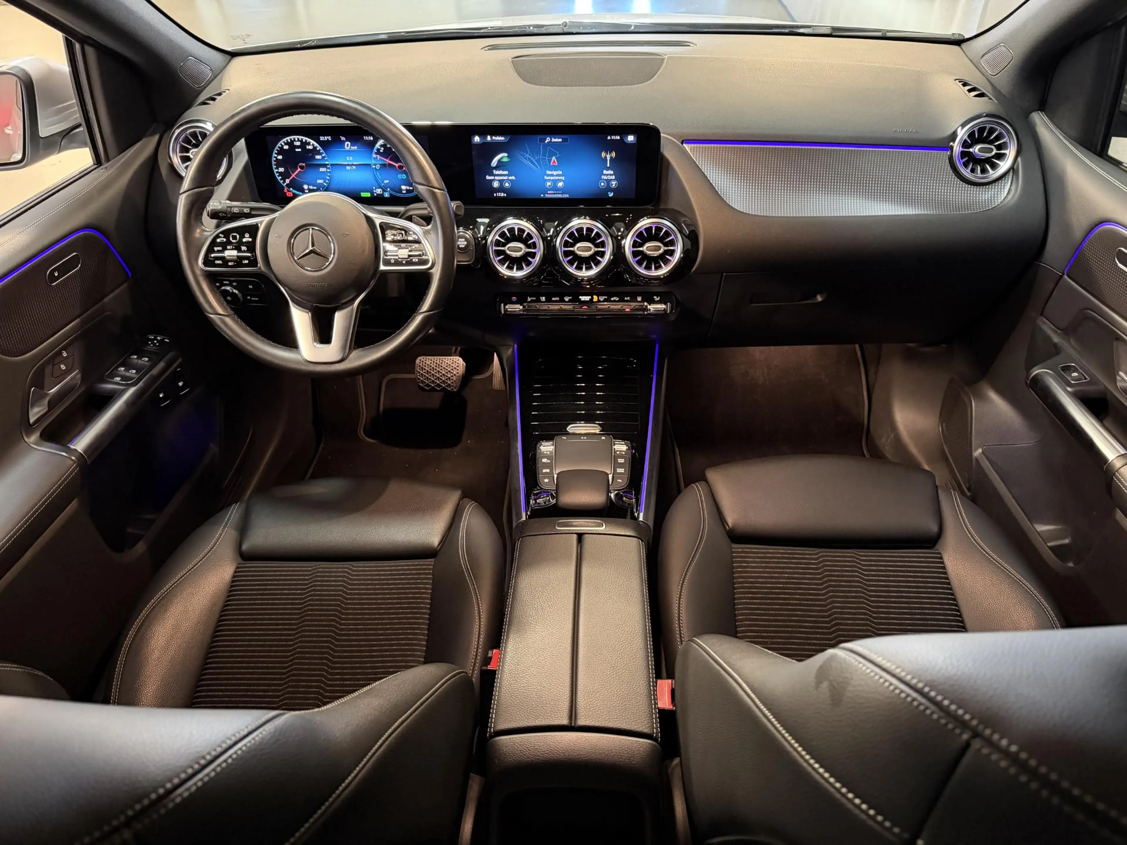 Mercedes-Benz B 250 e 18''/Sfeerverlichting/Navigatie/Camera/DAB/PDC v — photo 3