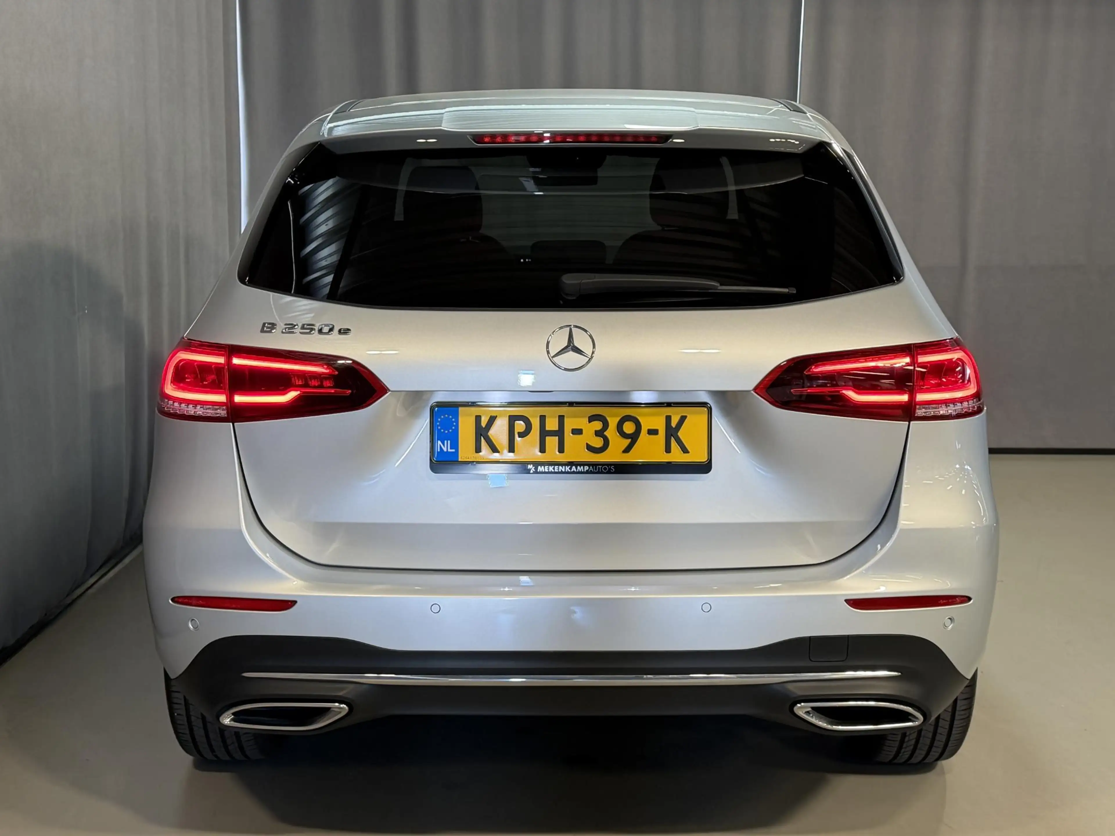 Mercedes-Benz B 250 e 18''/Sfeerverlichting/Navigatie/Camera/DAB/PDC v — photo 8