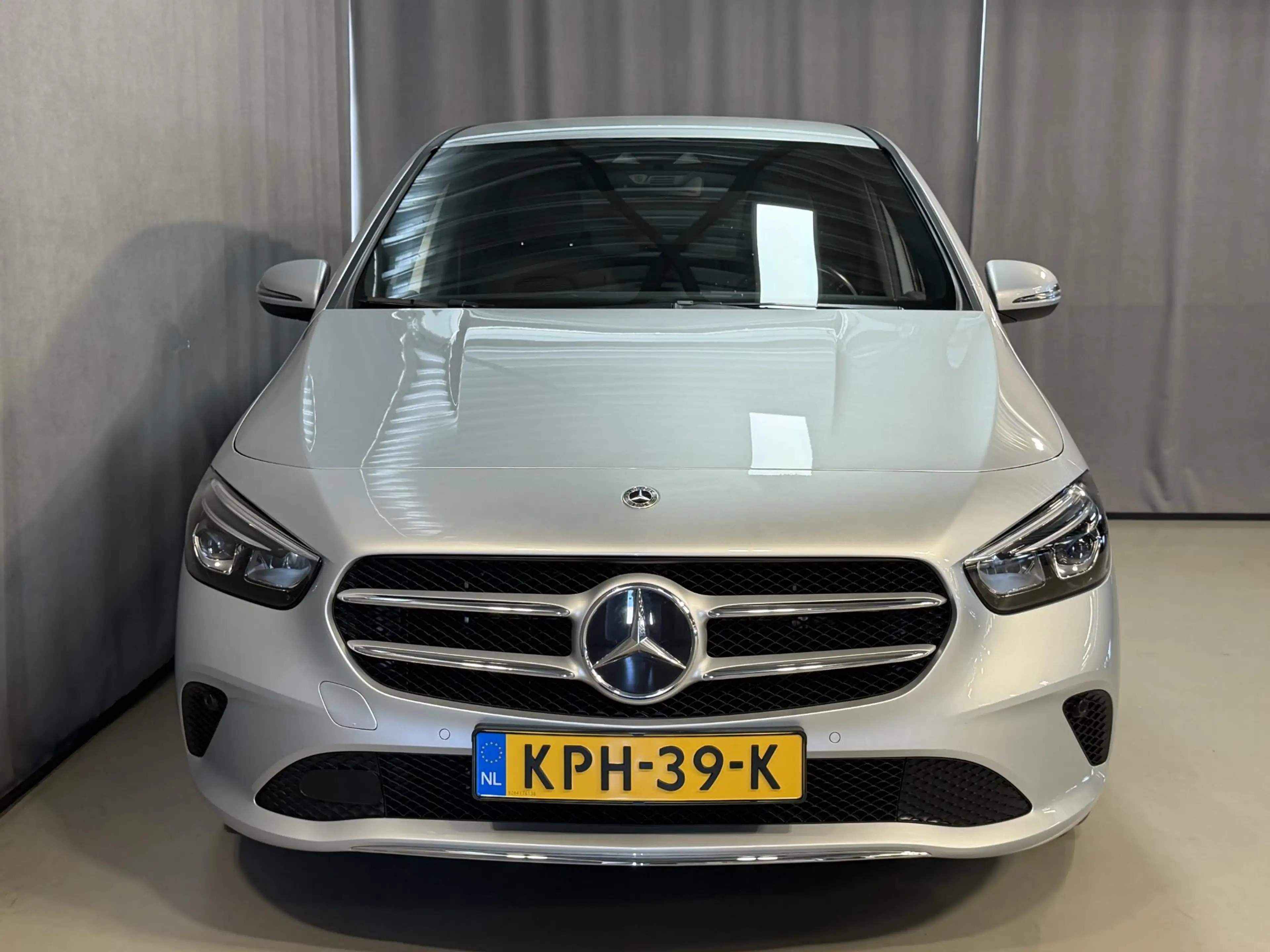 Mercedes-Benz B 250 e 18''/Sfeerverlichting/Navigatie/Camera/DAB/PDC v — photo 21