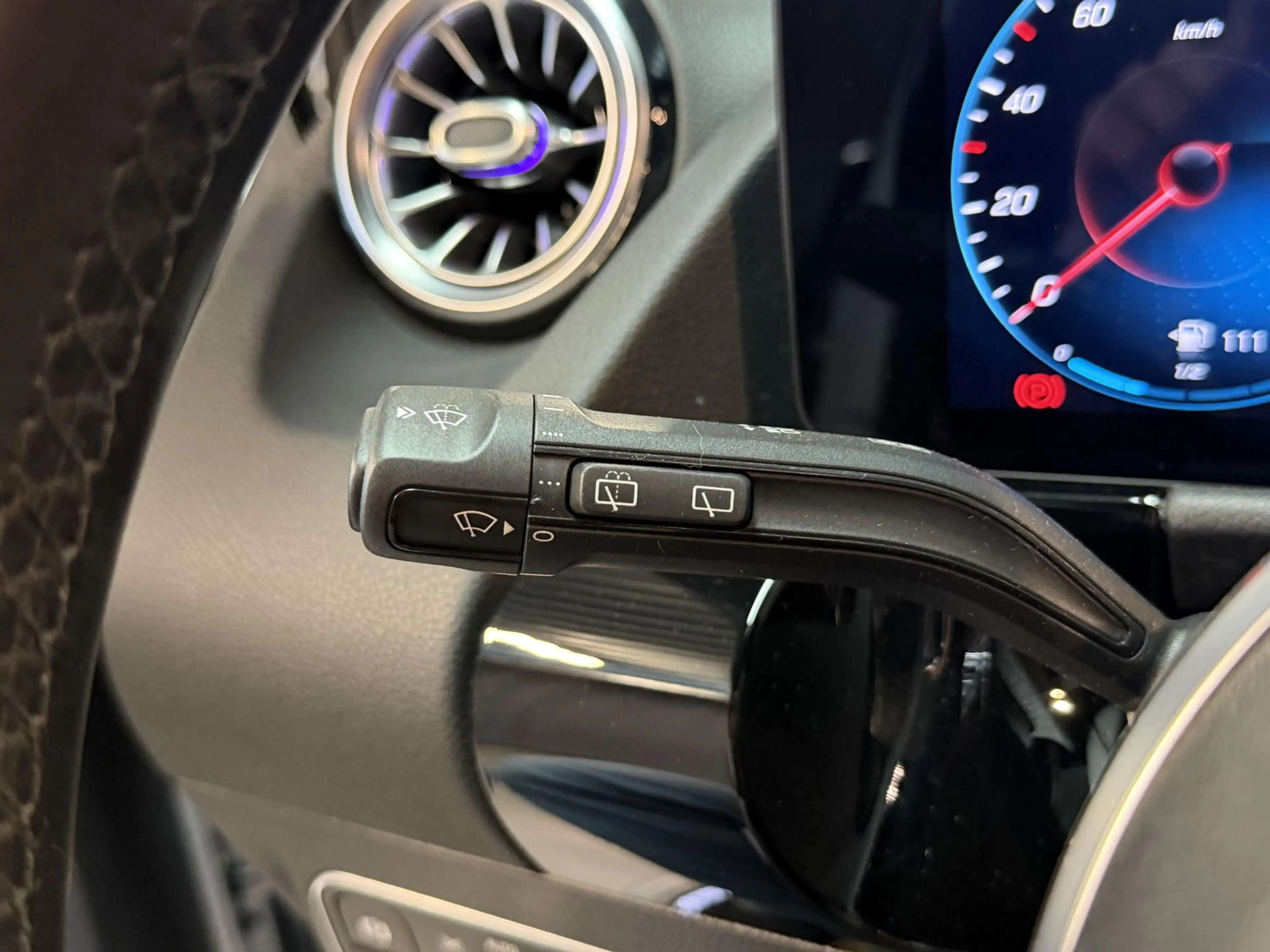 Mercedes-Benz B 250 e 18''/Sfeerverlichting/Navigatie/Camera/DAB/PDC v — photo 24