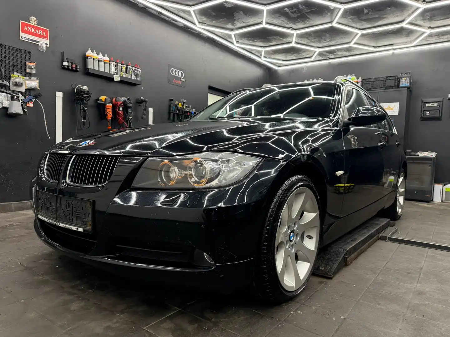BMW 325 325d Touring - 1