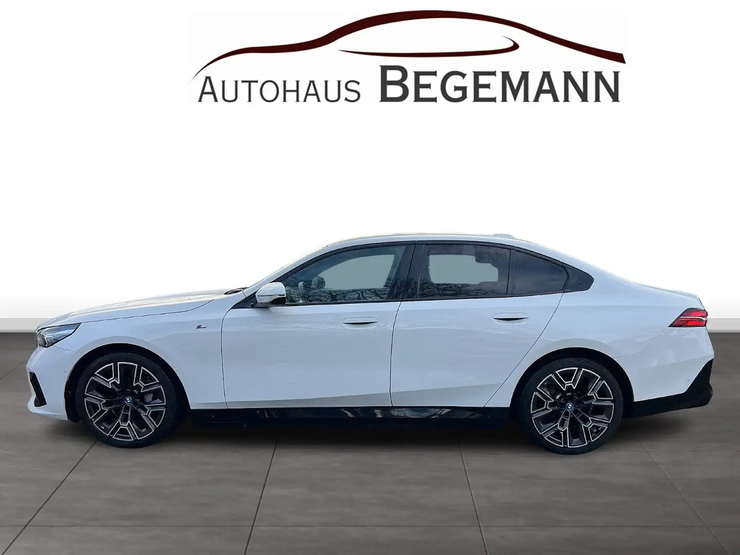 BMW i5 40 eDrive M Sport AHK DAPro 20"LM HK 360° Blanco - 2