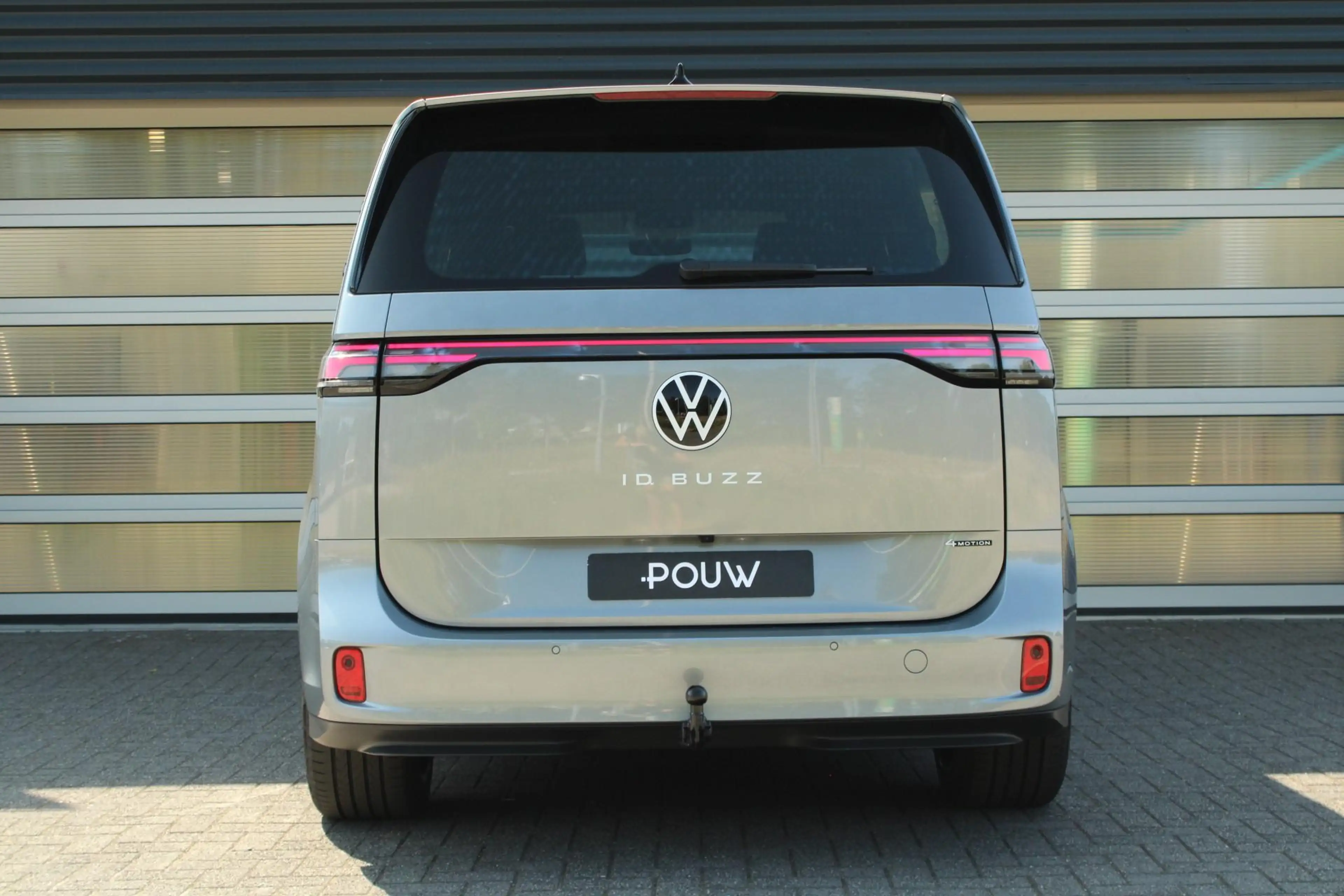 Volkswagen ID. Buzz Cargo 340pk Bulli Limited Edition 79 kWh 4MOTION | Clima — photo 12