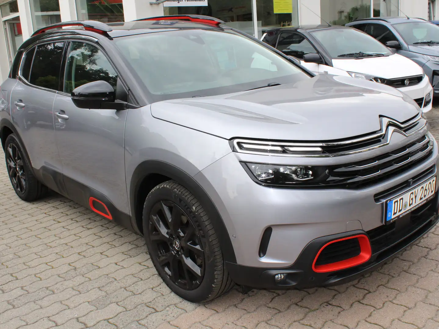 Citroen C5 Aircross BlueHDI 130 Automatik Navi, DAB uvm. Grau - 2