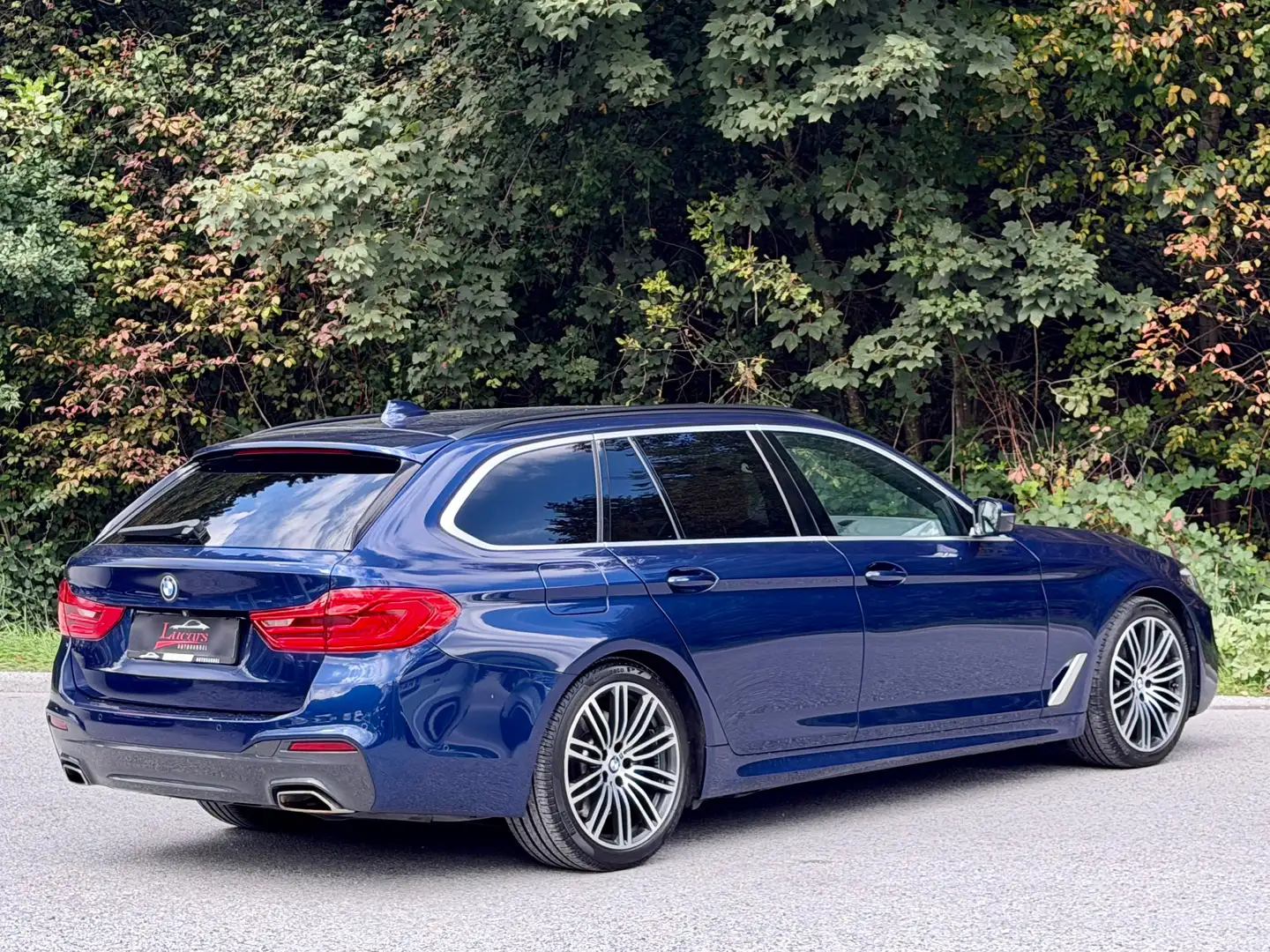 BMW 530 d xDrive M Sport Aut. ACC*AHK*SHZ*LED*NAVI*1 BESITZ* Blau - 2