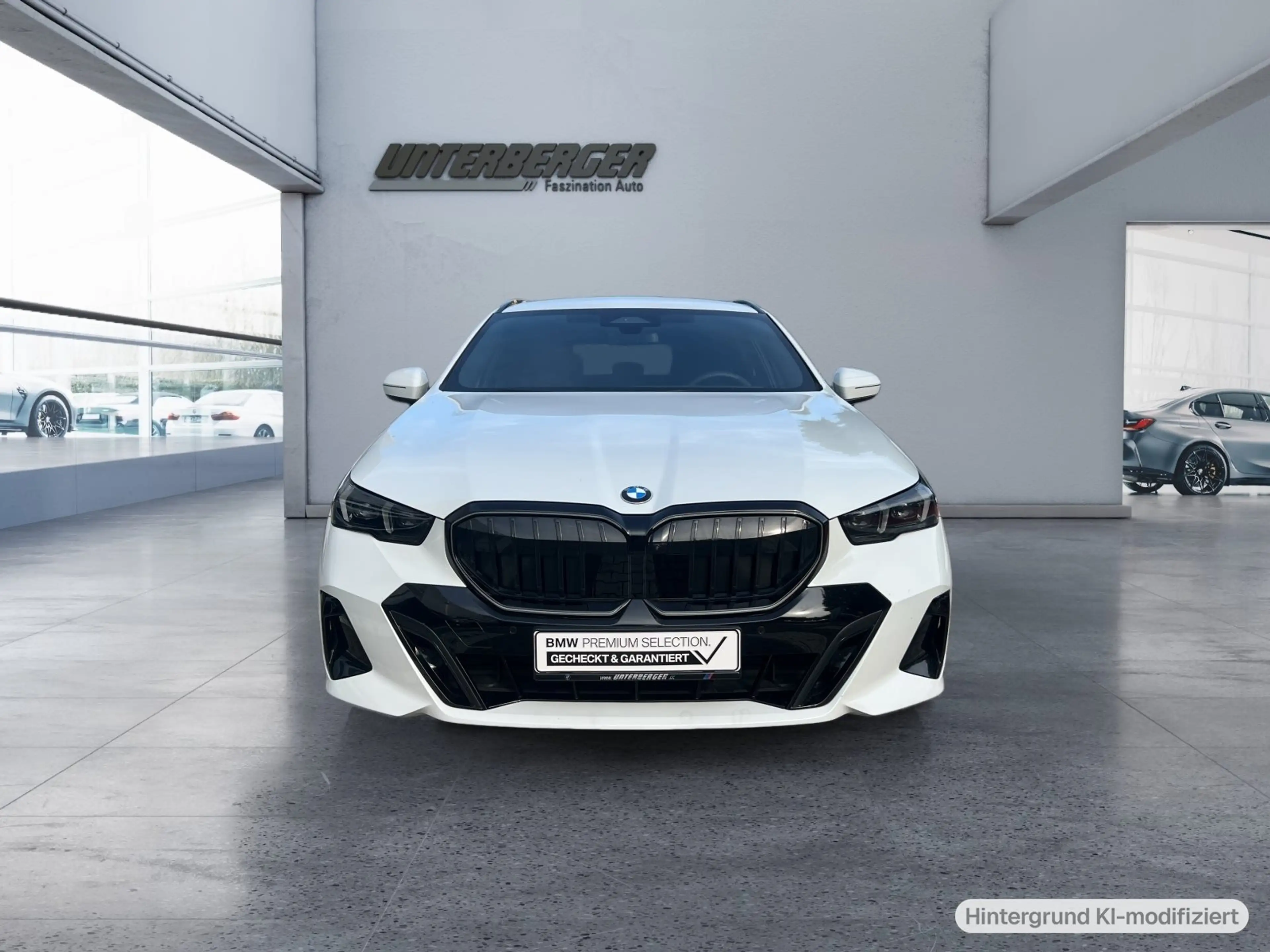 BMW 540 d xDrive M Sport Pro AHK Standhz ACC 360° HUD — photo 2