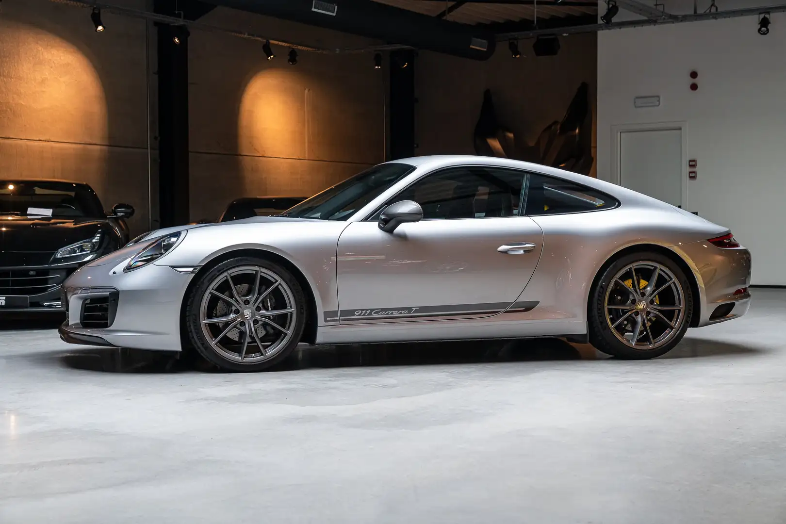 Porsche 911 991.2 Carrera T - Porsche Approved - NEW condition Argintiu - 2