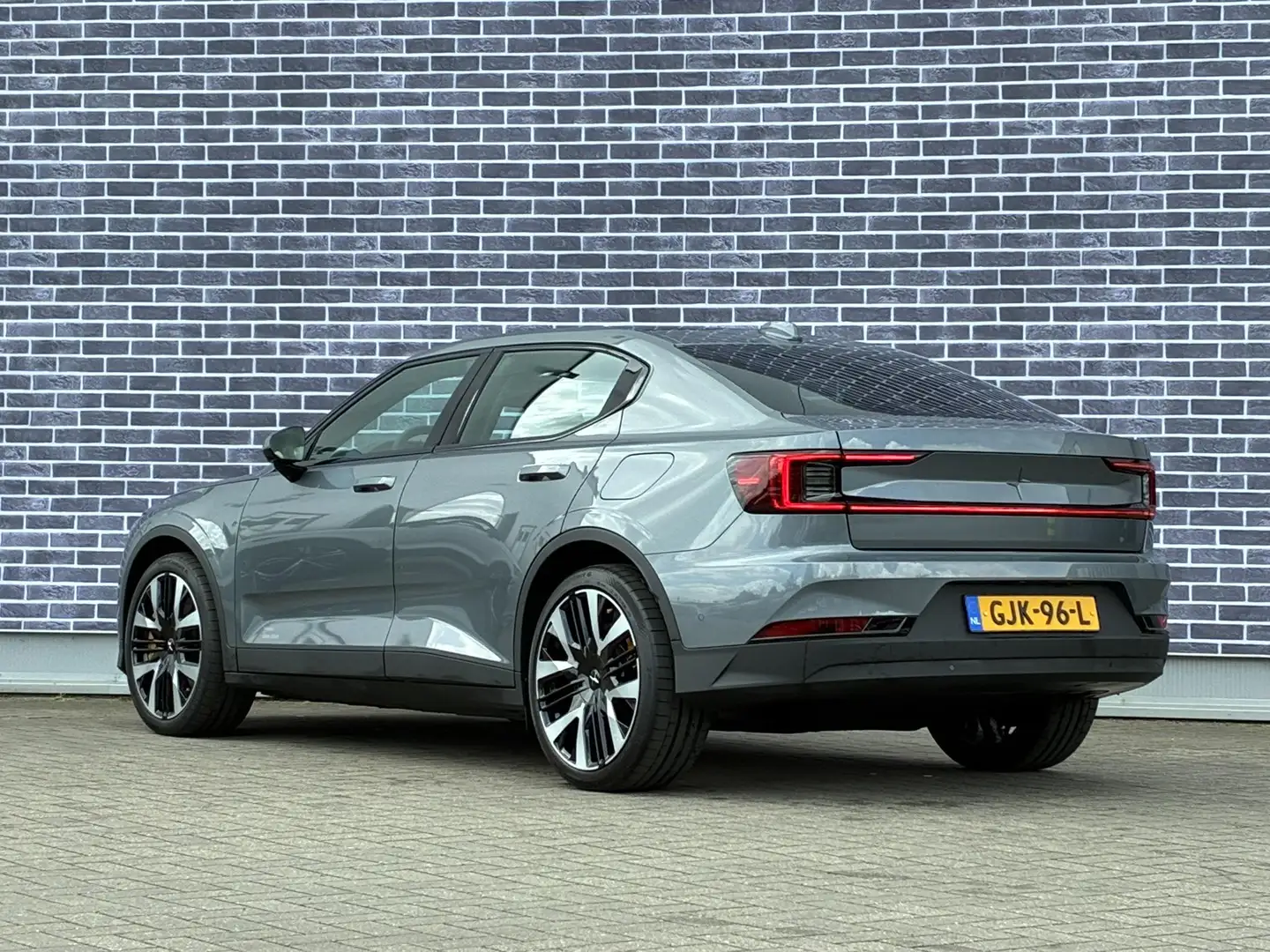 Polestar 2 Long Range Dual Motor 82 kWh | AWD | Performance p Gris - 2