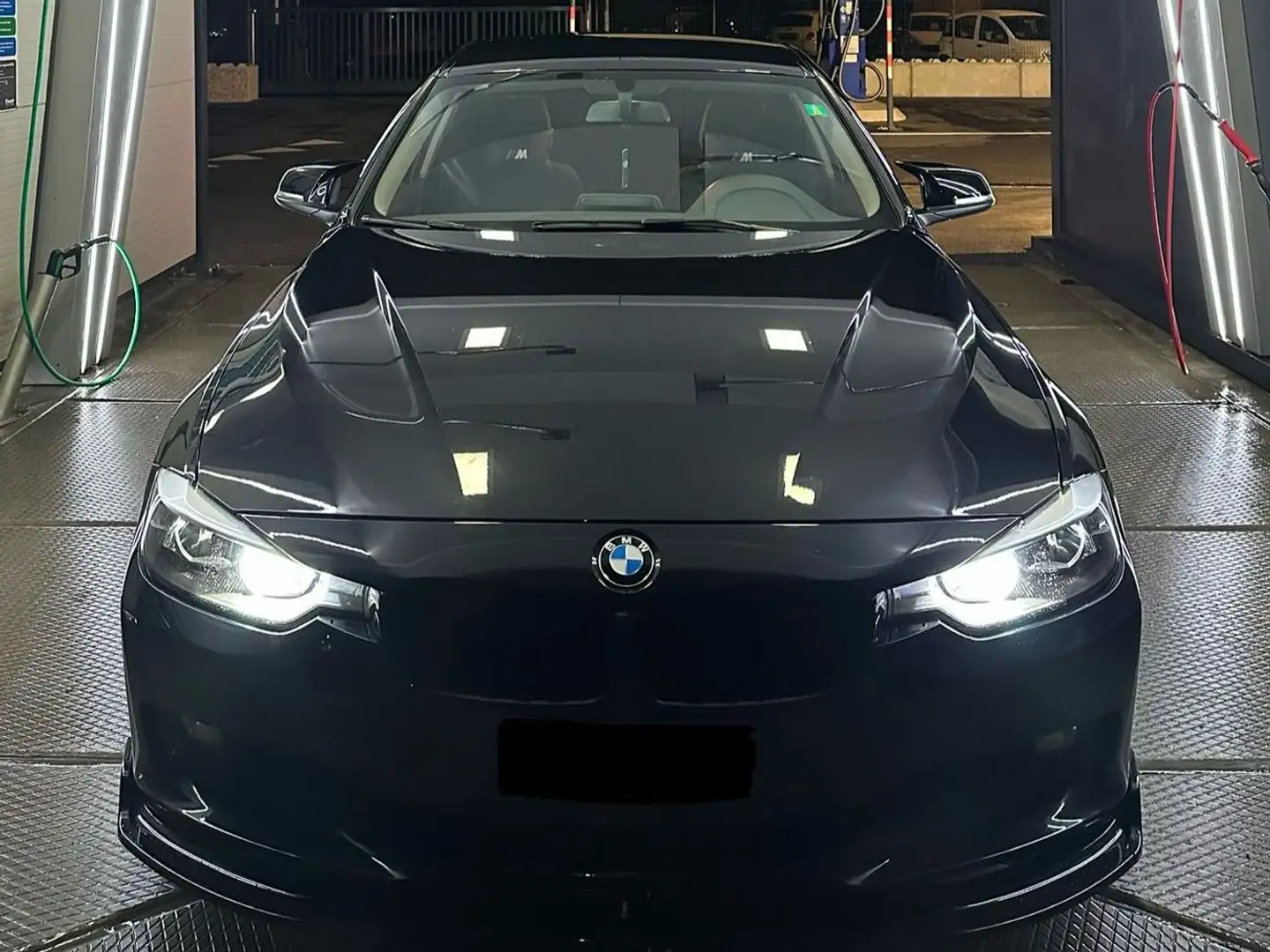 BMW 320 Serie 3 F30 2011 Berlina 318d Business auto - 1