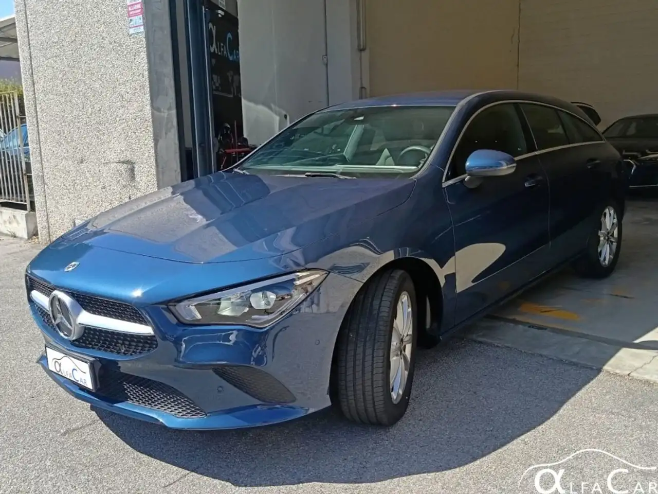 Mercedes-Benz CLA 250