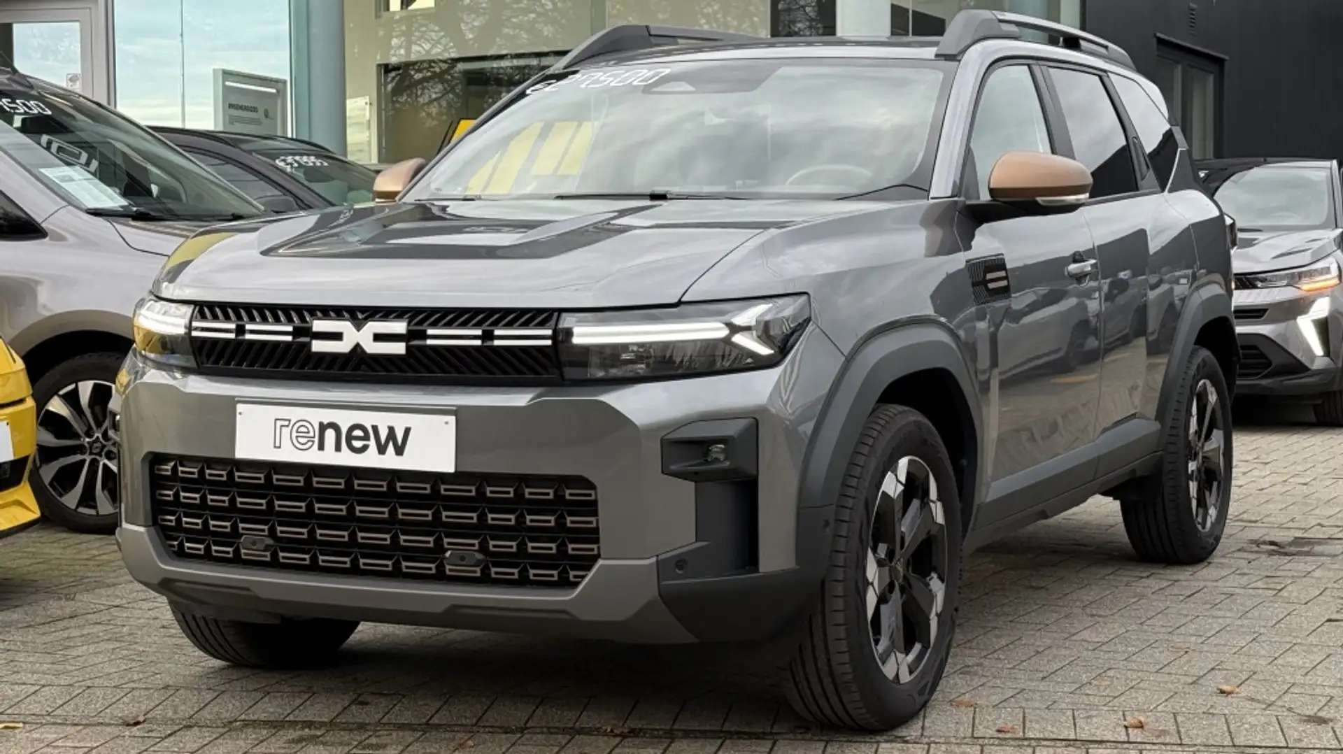 Dacia Bigster TCe 140 Extreme Mild Hybrid Gris - 1