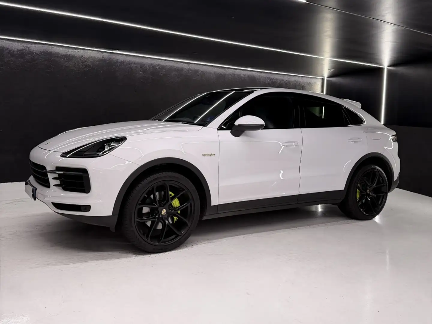 Porsche Cayenne E-Hybrid Platinum Edition Coupé Aut. Blanco - 2