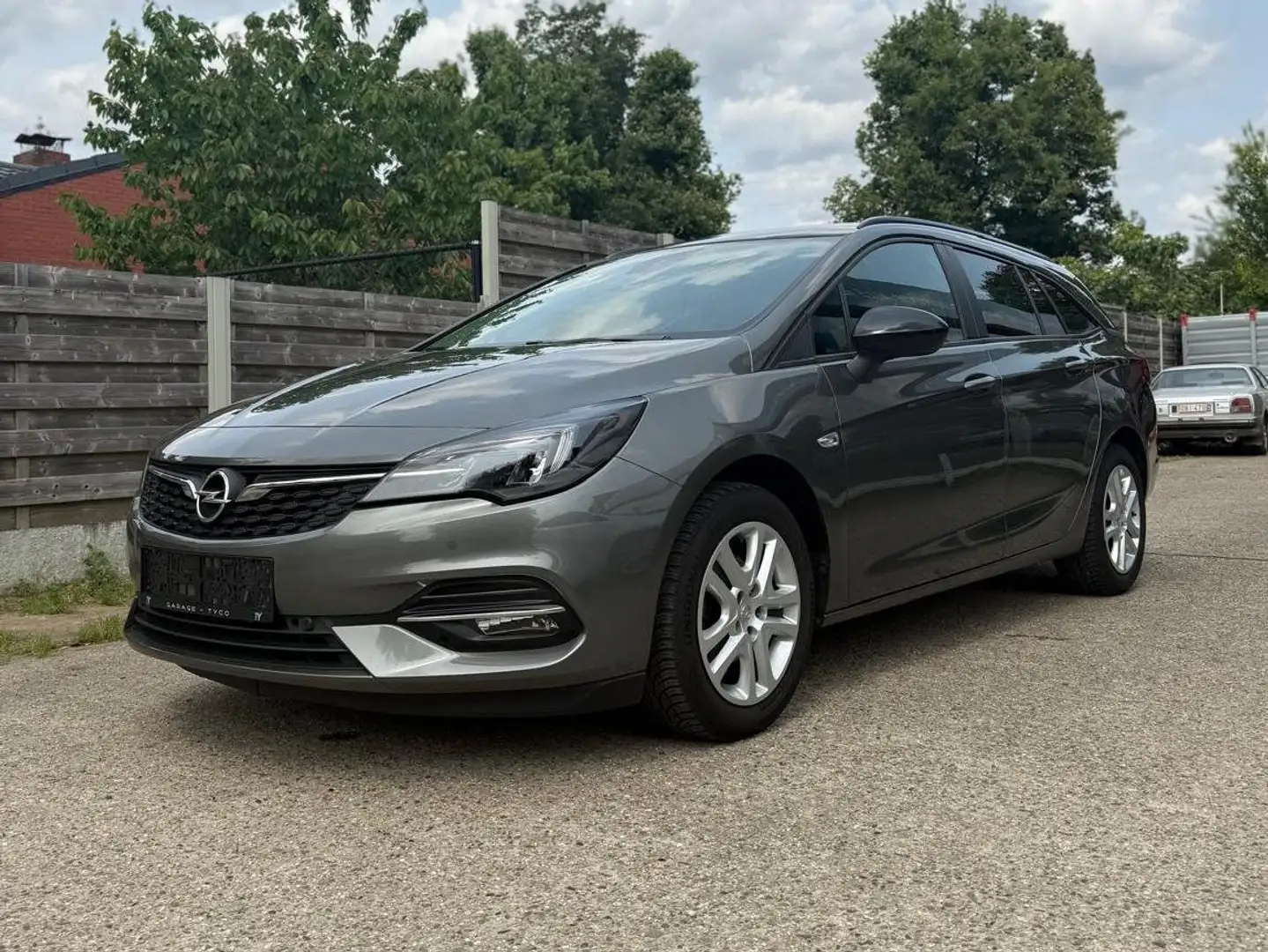 Opel Astra K Sports Tourer 1.2 Turbo Bronze - 2