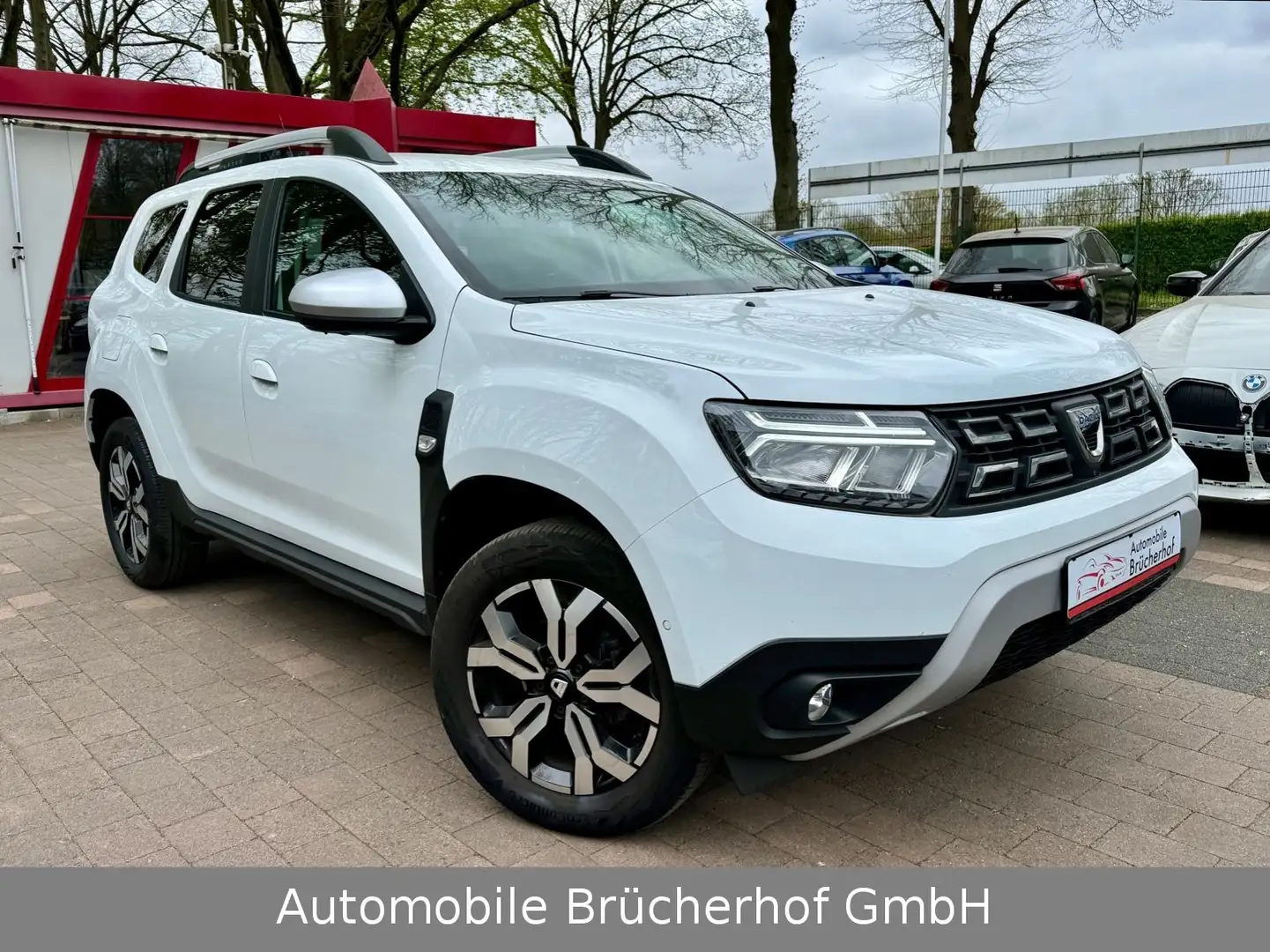 Dacia Duster II Prestige Navi/360°/SHZ/Totwin./Keyless Bianco - 2