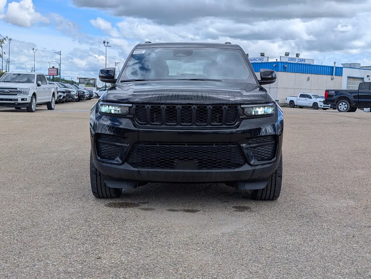 Jeep Grand Cherokee снимка Jeep Grand Cherokee
