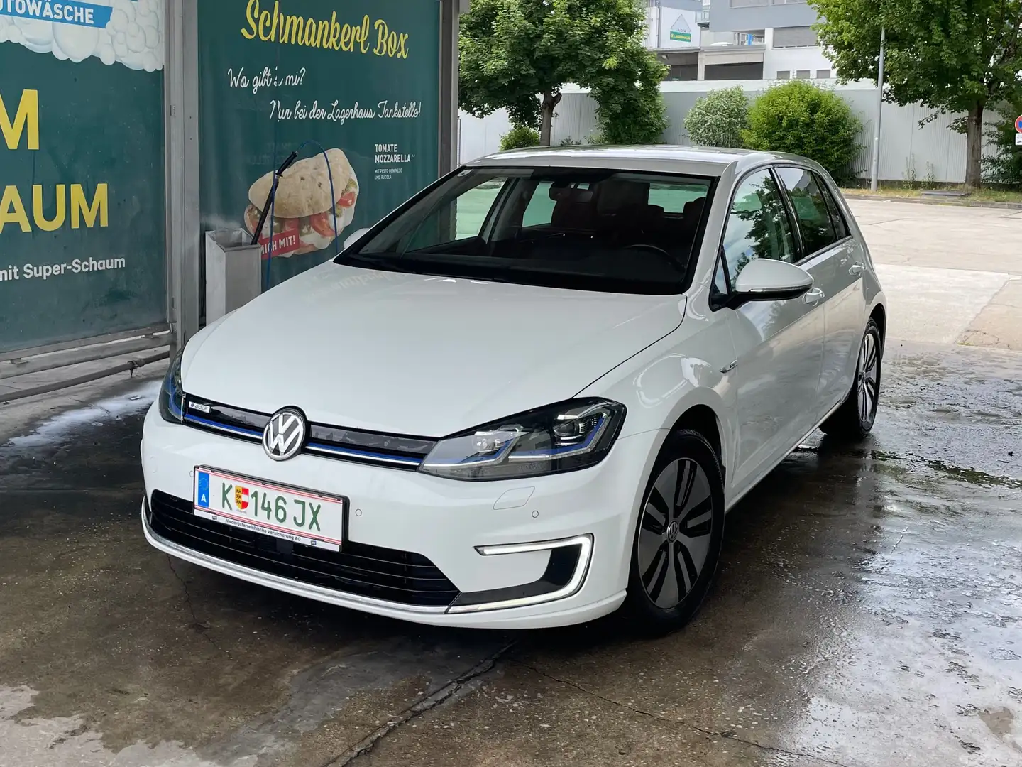 Volkswagen e-Golf e-Golf 35,8kWh Rückfahrkamera/Keyless Entry... - 1