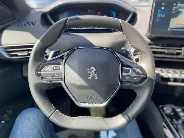 Peugeot 3008 view 8