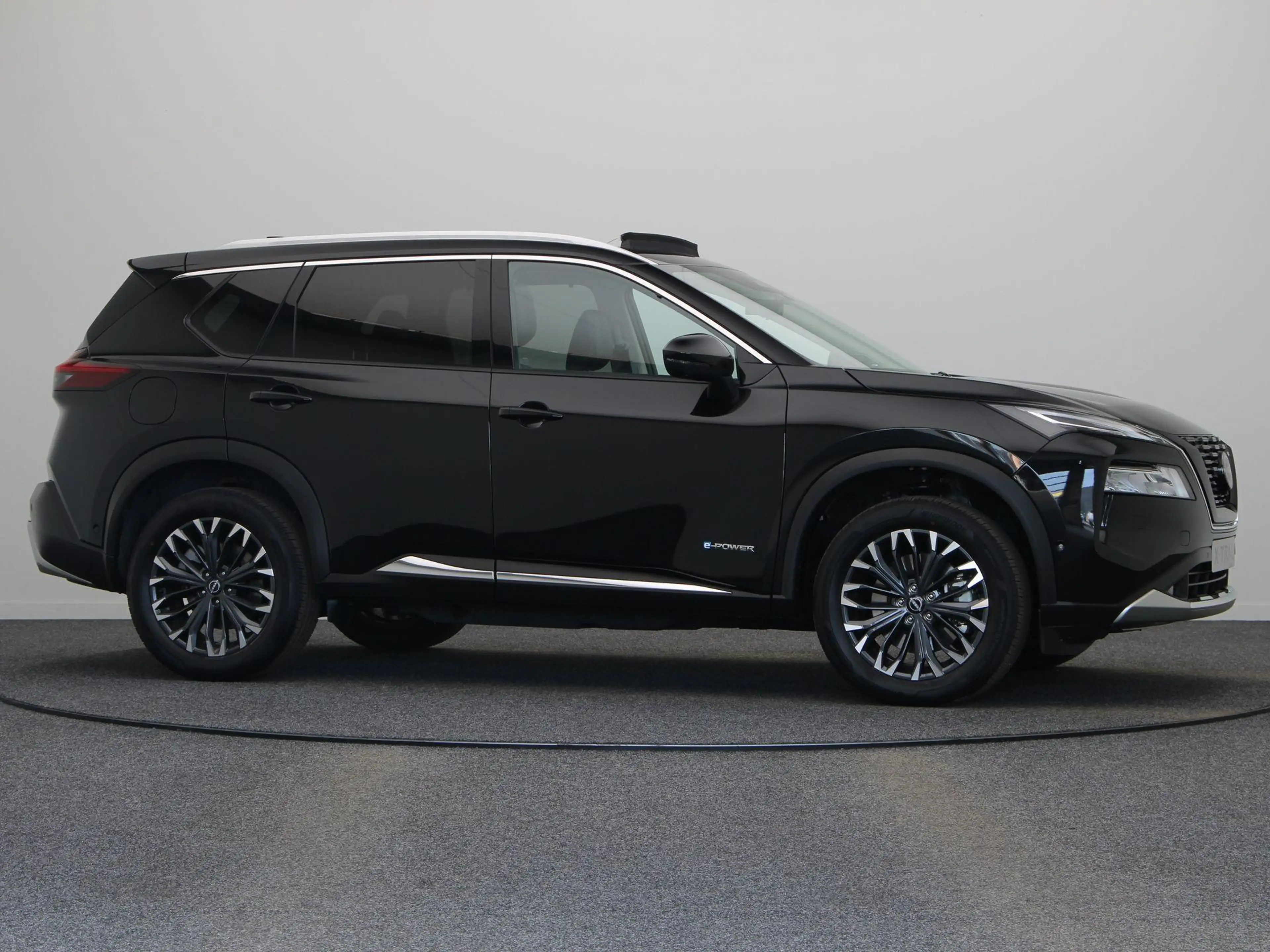 Nissan X-Trail 1.5 e-4orce Tekna Plus 4WD 7p. | Panoramadak | 7 P — photo 13
