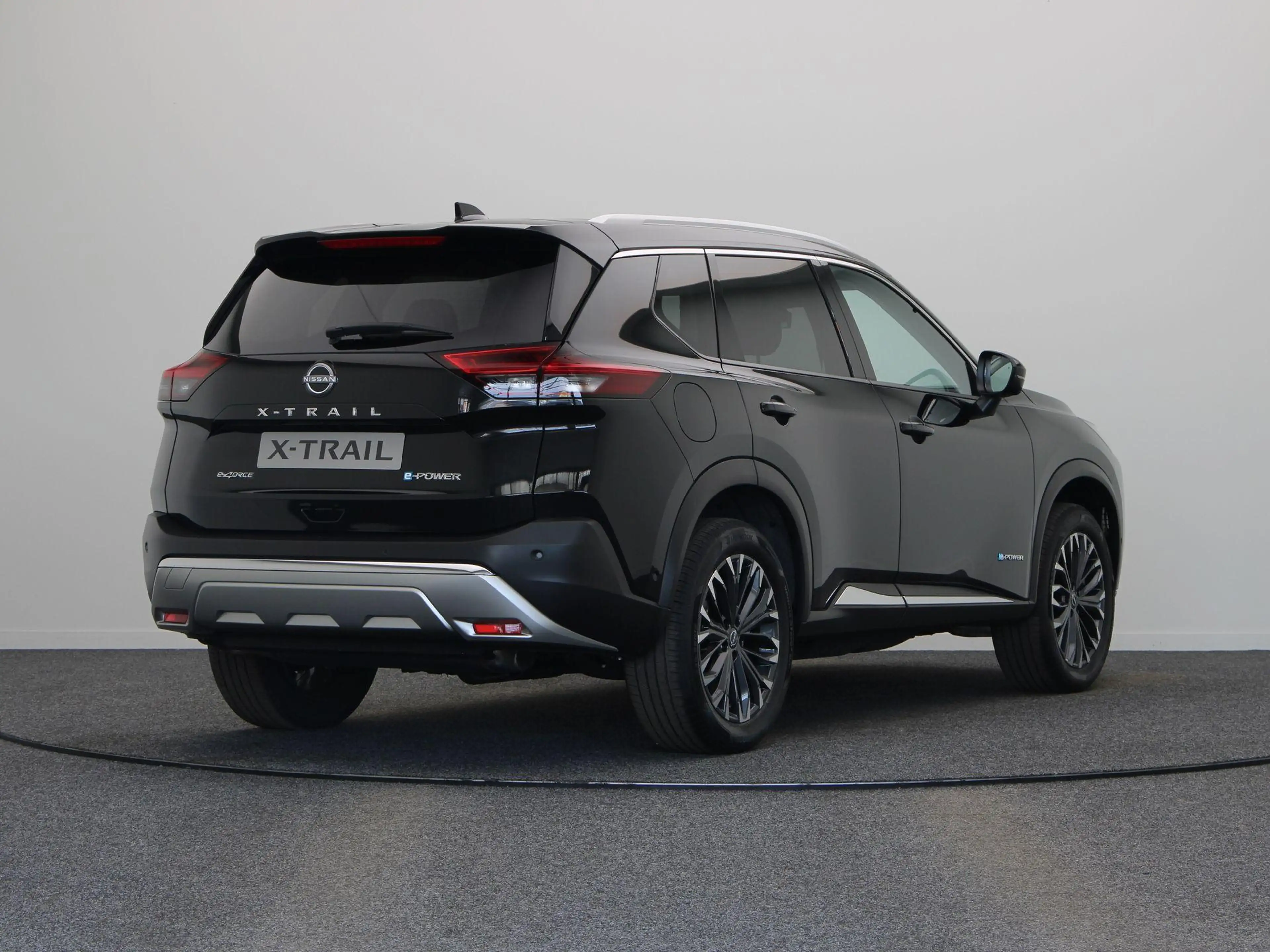 Nissan X-Trail 1.5 e-4orce Tekna Plus 4WD 7p. | Panoramadak | 7 P — photo 11