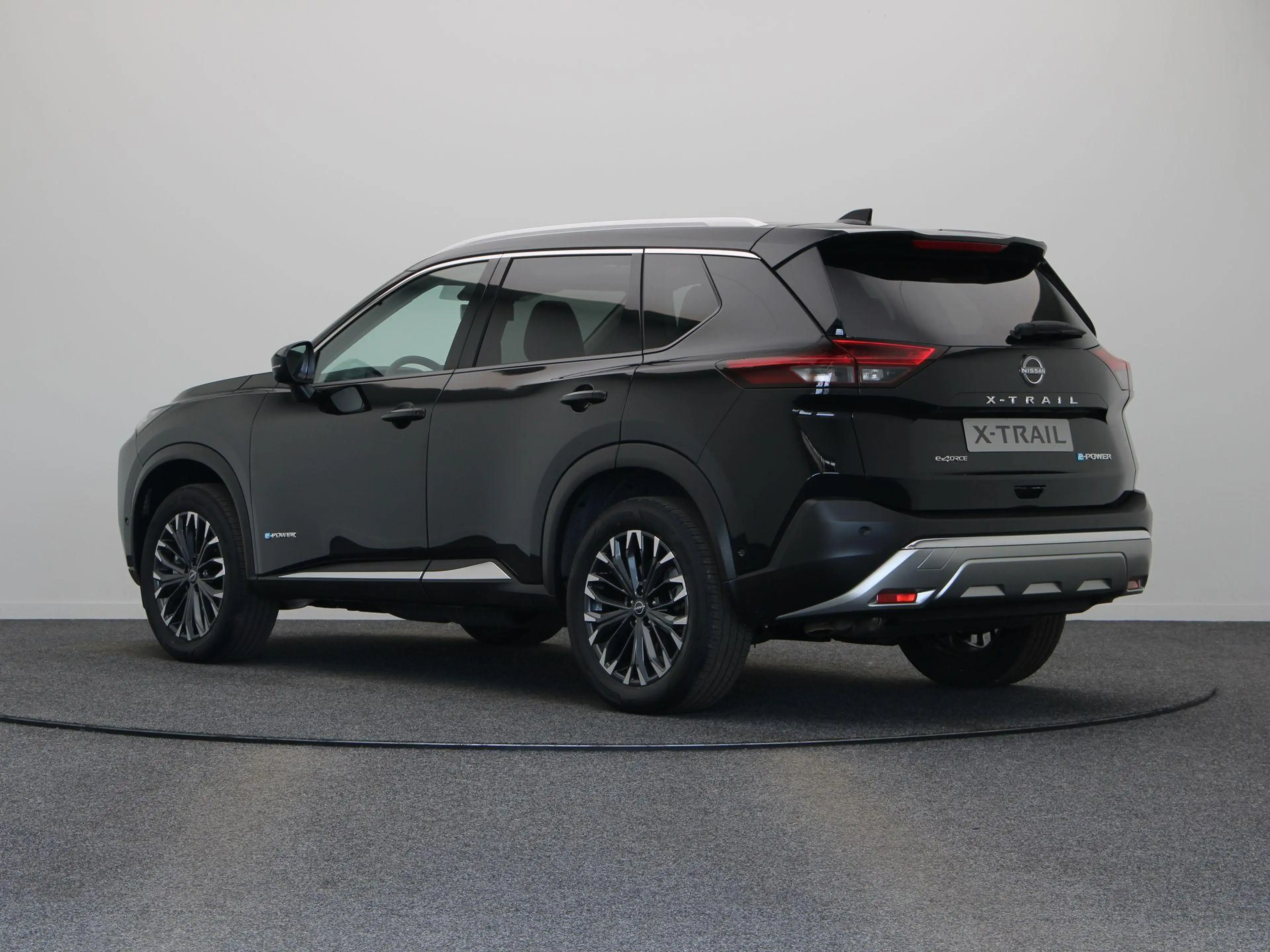 Nissan X-Trail 1.5 e-4orce Tekna Plus 4WD 7p. | Panoramadak | 7 P — photo 2