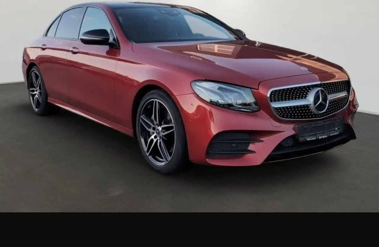 Mercedes-Benz E 220