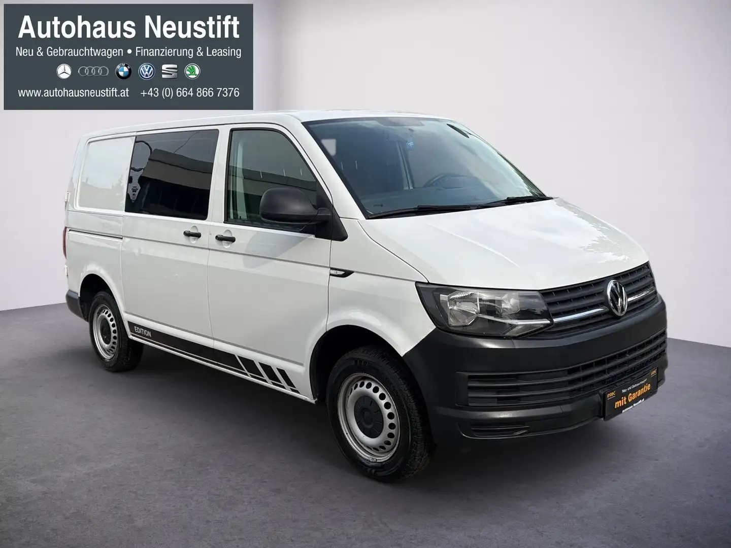 Volkswagen T6 Kombi / Family Van*7-Sitzer* Weiß - 2