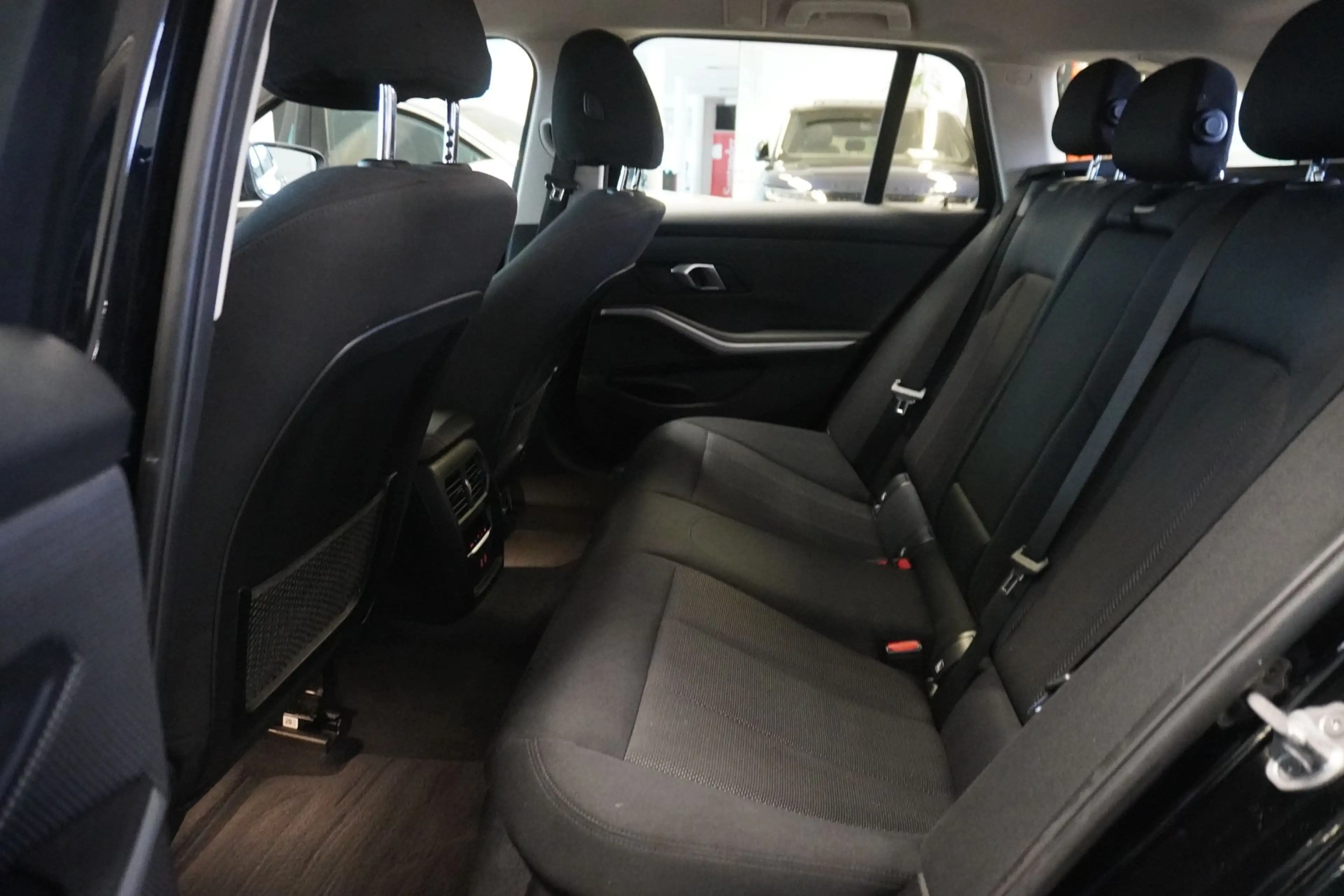 BMW 316 d 48 V Touring Aut. Virtual/Navi/LED/PDC — photo 9