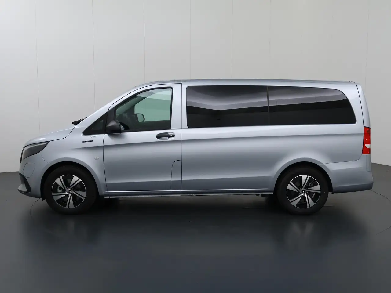 Mercedes-Benz Vito 2026 — фото 10