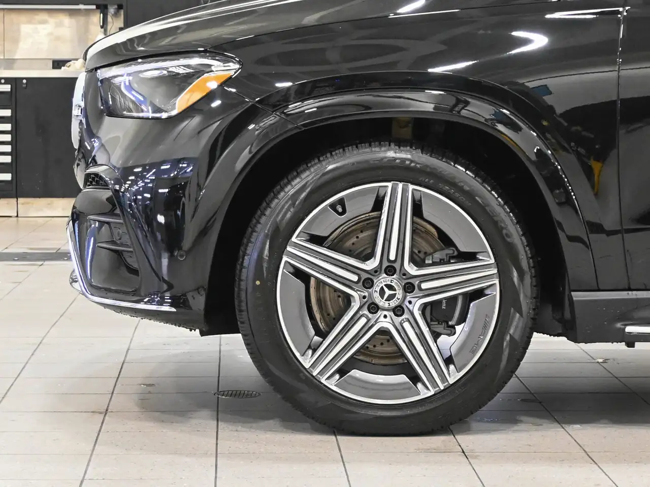 Mercedes-Benz GLE снимка Mercedes-Benz GLE