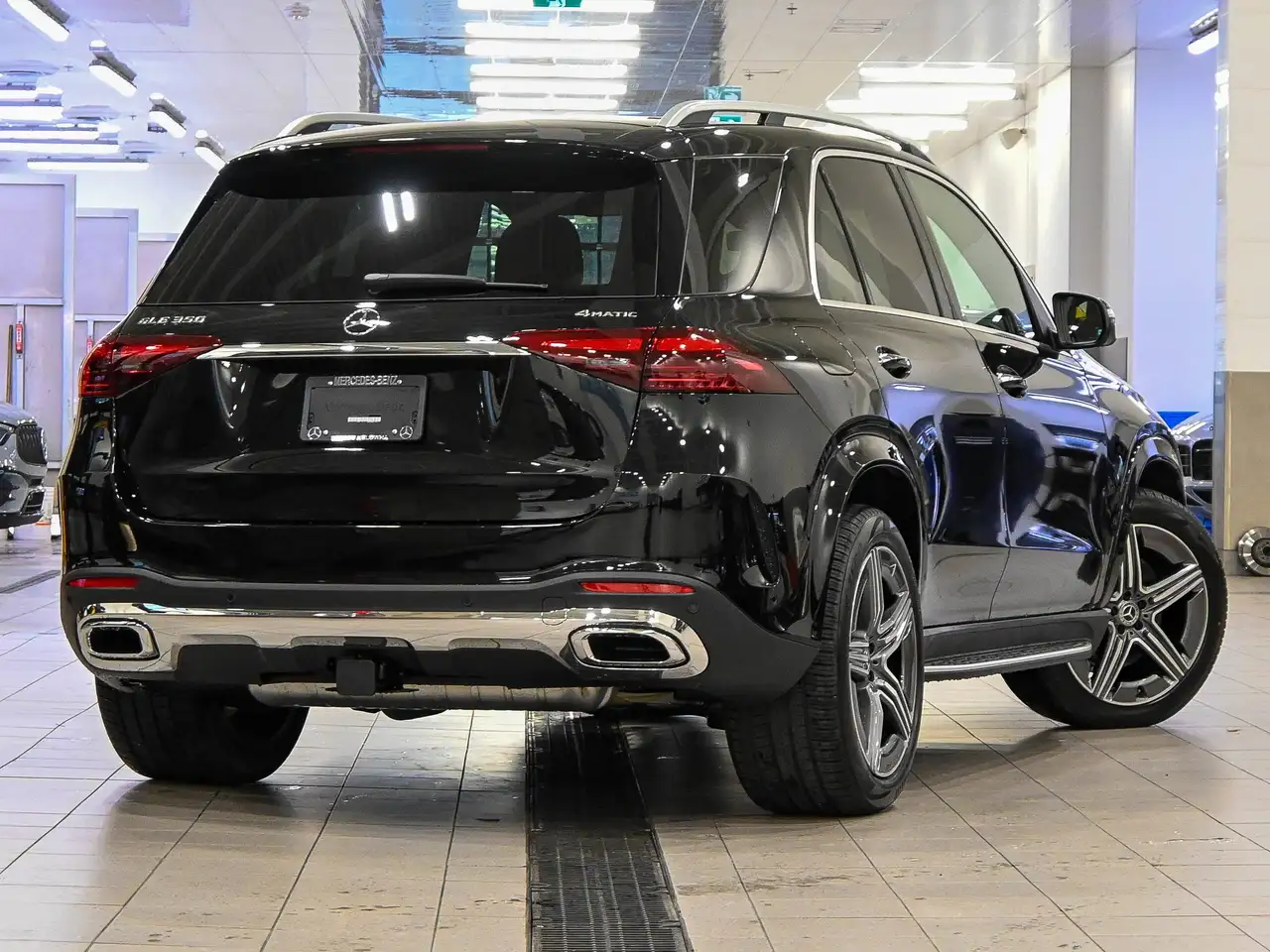 Mercedes-Benz GLE снимка Mercedes-Benz GLE
