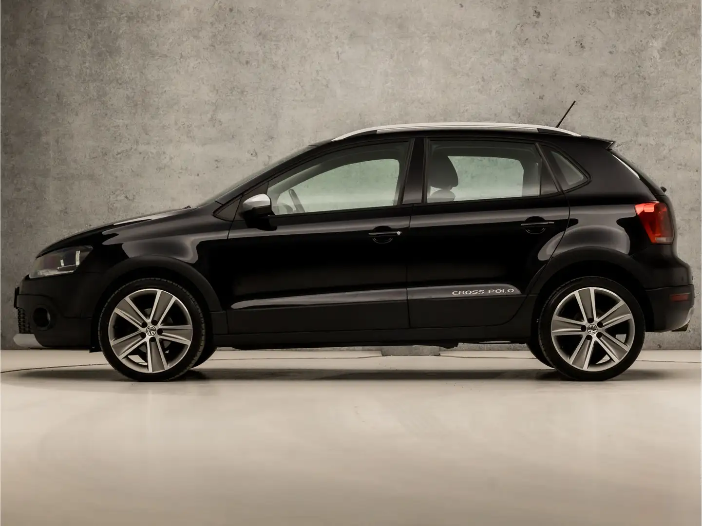 Volkswagen Polo Cross 1.4-16V Sportline Automaat (CRUISE, ELEK PAKKET, L Zwart - 2