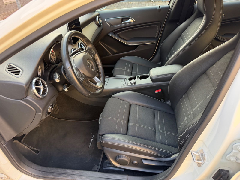 Mercedes-Benz GLA 220 CDI ( 1 Hand / Navi / Kamera ) — photo 8